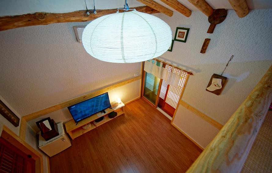 Korean-Style Duplex Deluxe Room photo 2