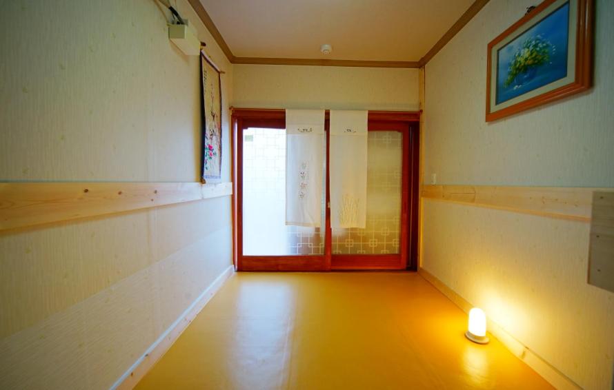 Korean-Style Superior Room - Photo 1