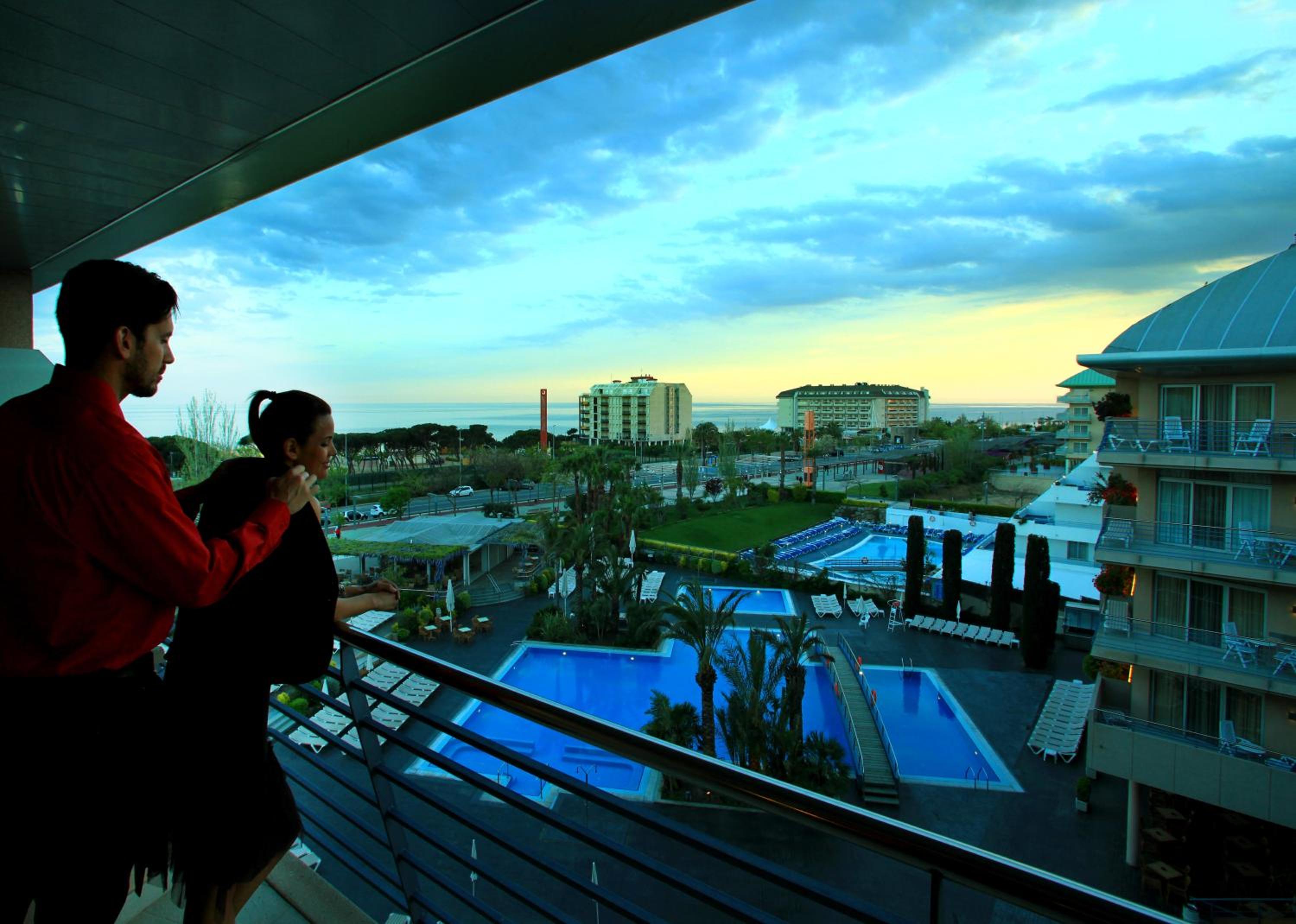 Design Premium Double Room with pool view - Photo 2