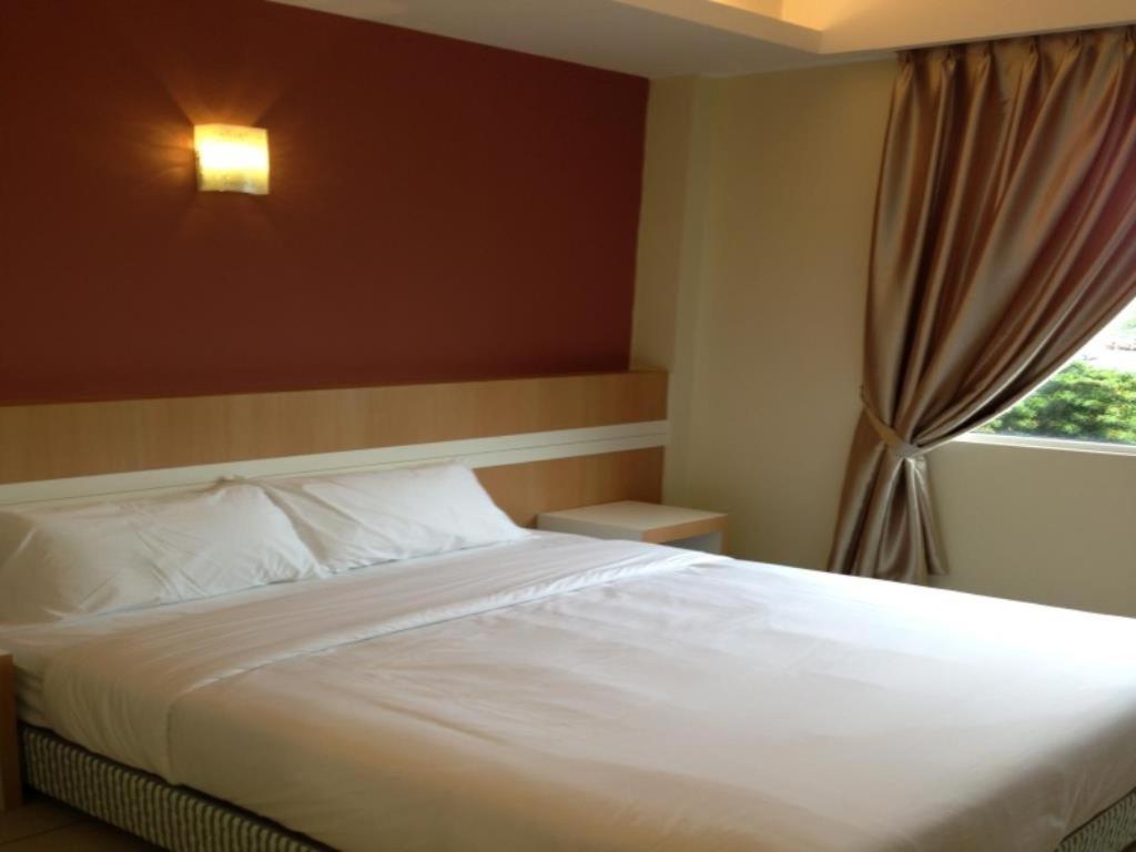 Deluxe Queen Room photo 1