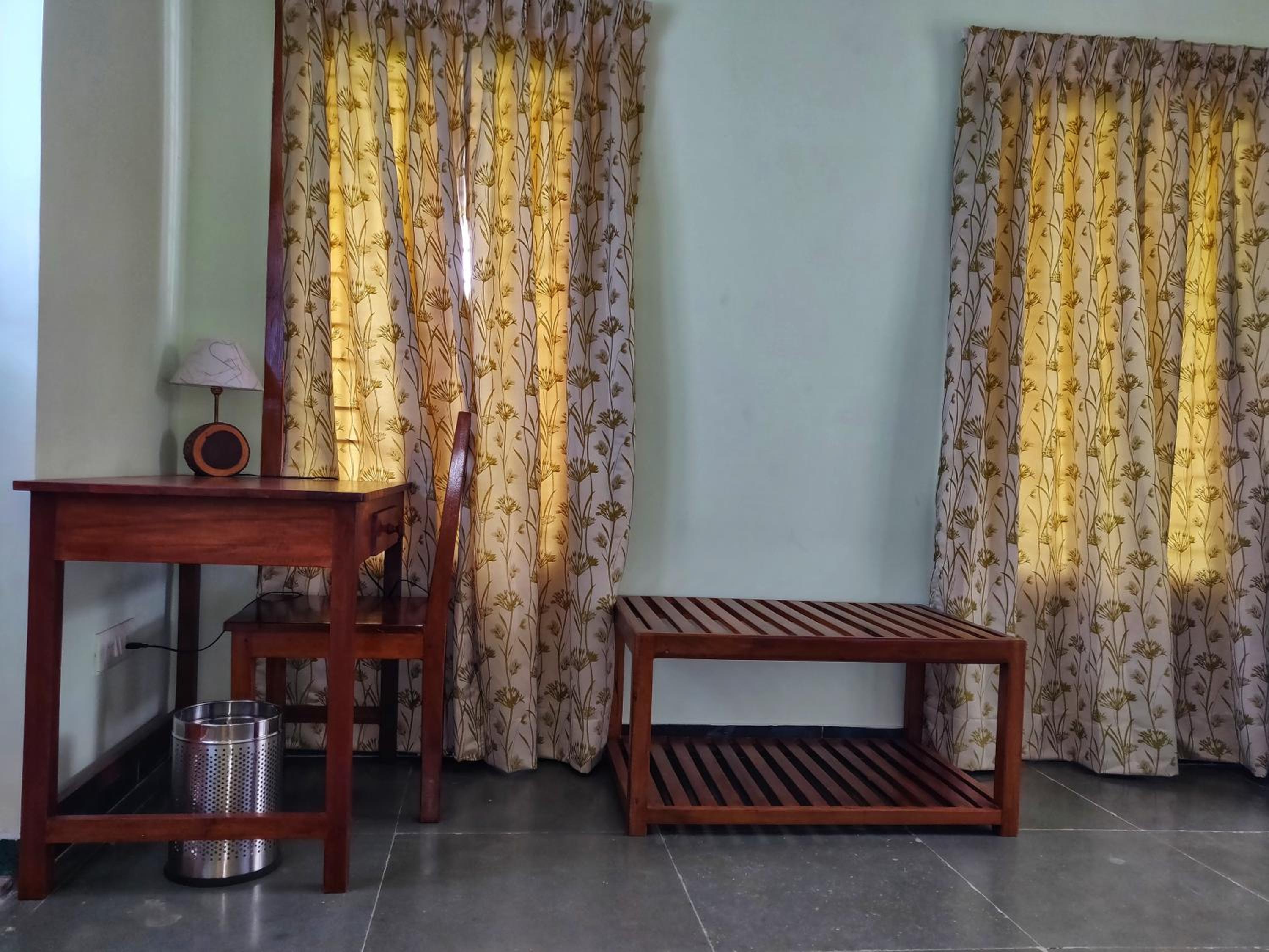Double Room with Balcony (2 Adults + 1 Child) photo 1
