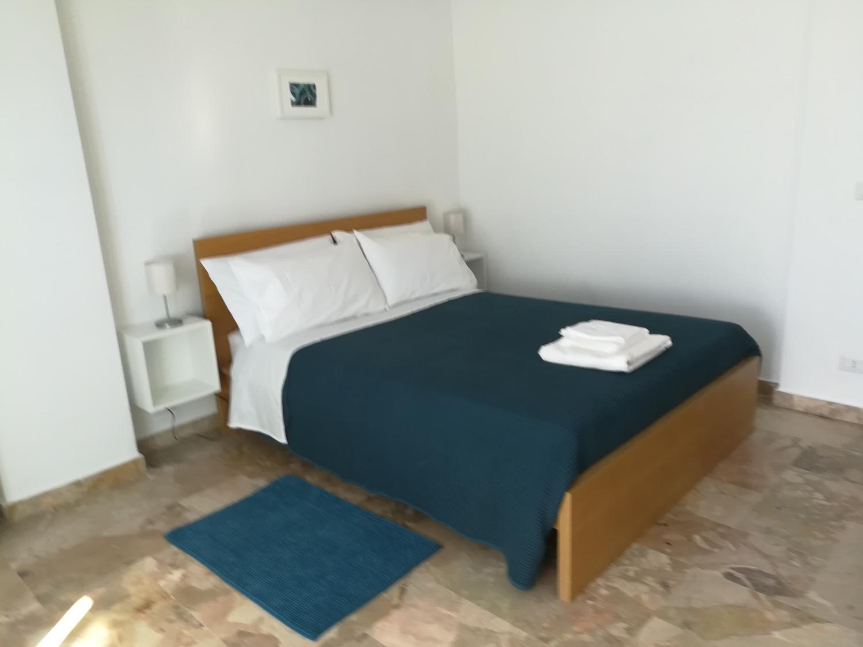 Doppelzimmer mit eigenem externen Badezimmer