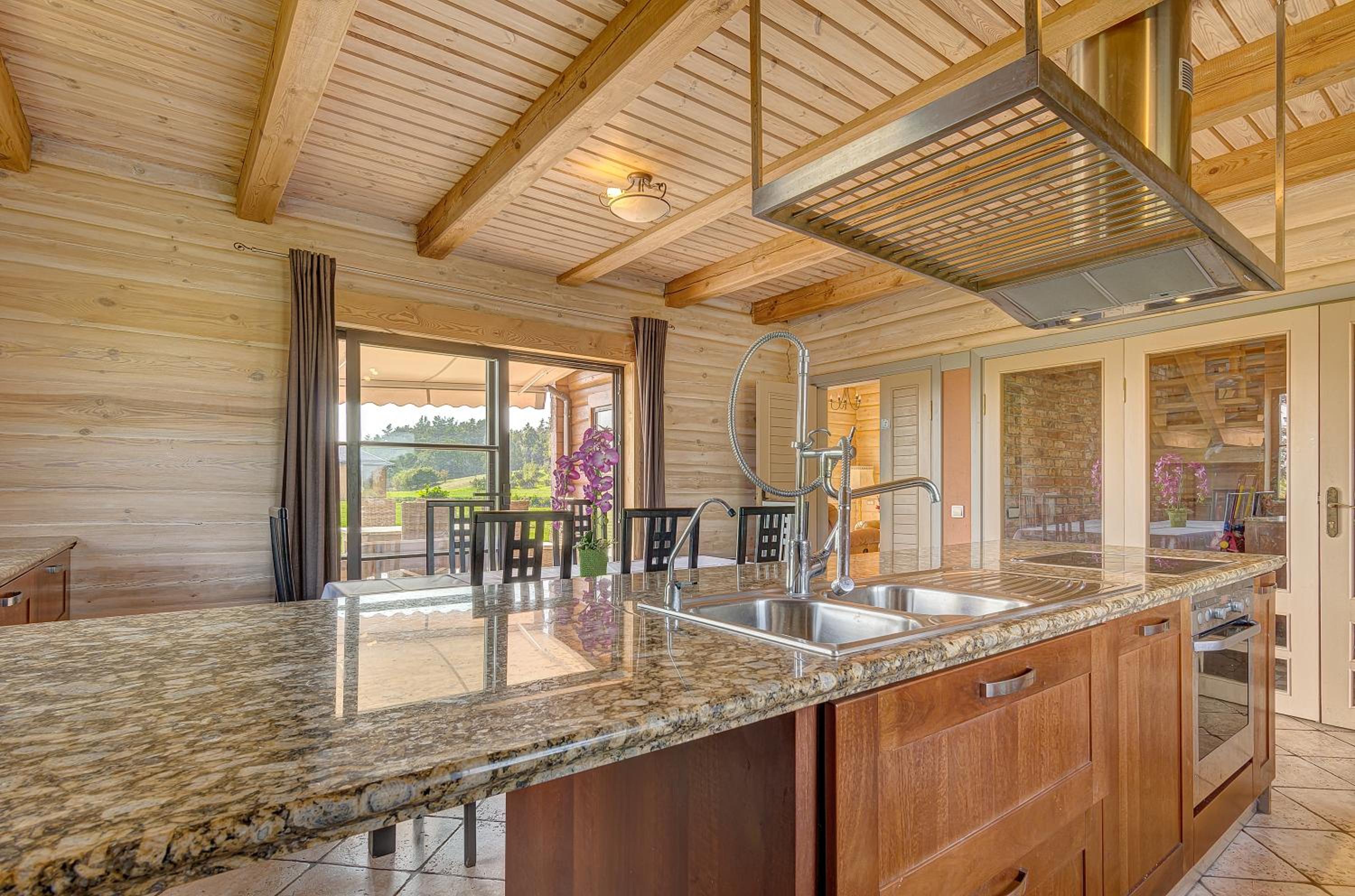 Superior Villa photo 3