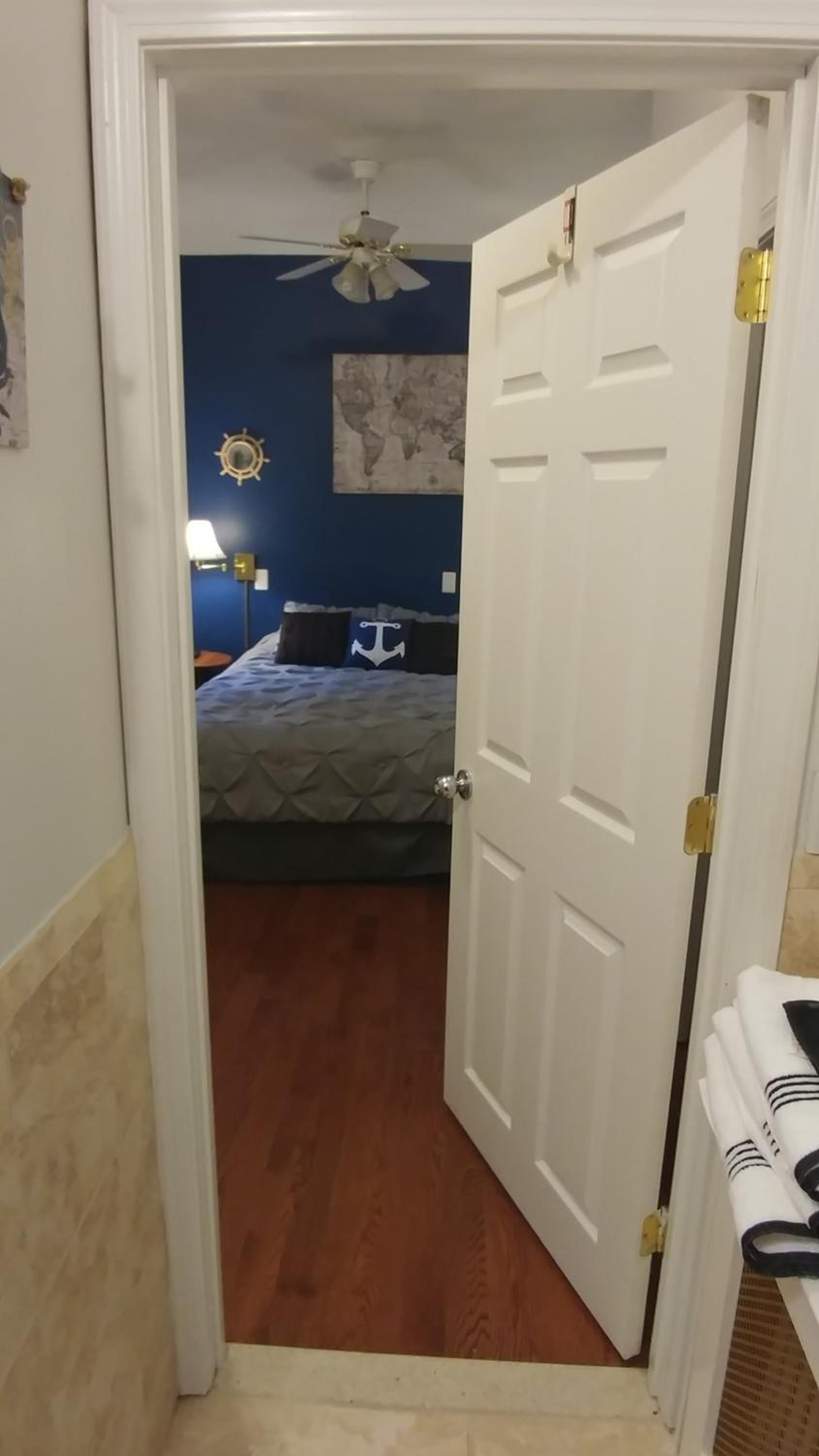 Deluxe Double Room with Bath photo 2