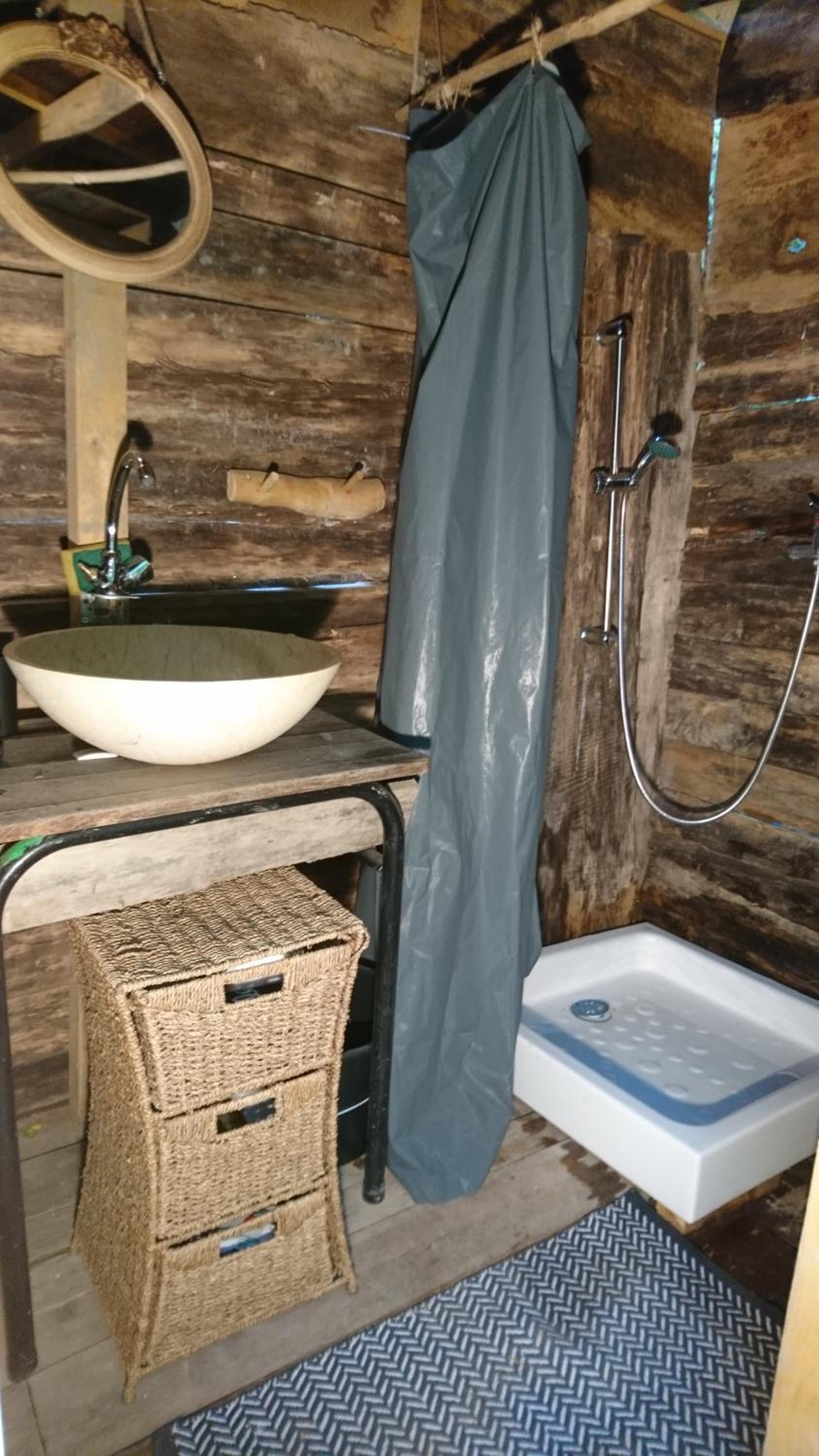 One-Bedroom Chalet - Photo 16