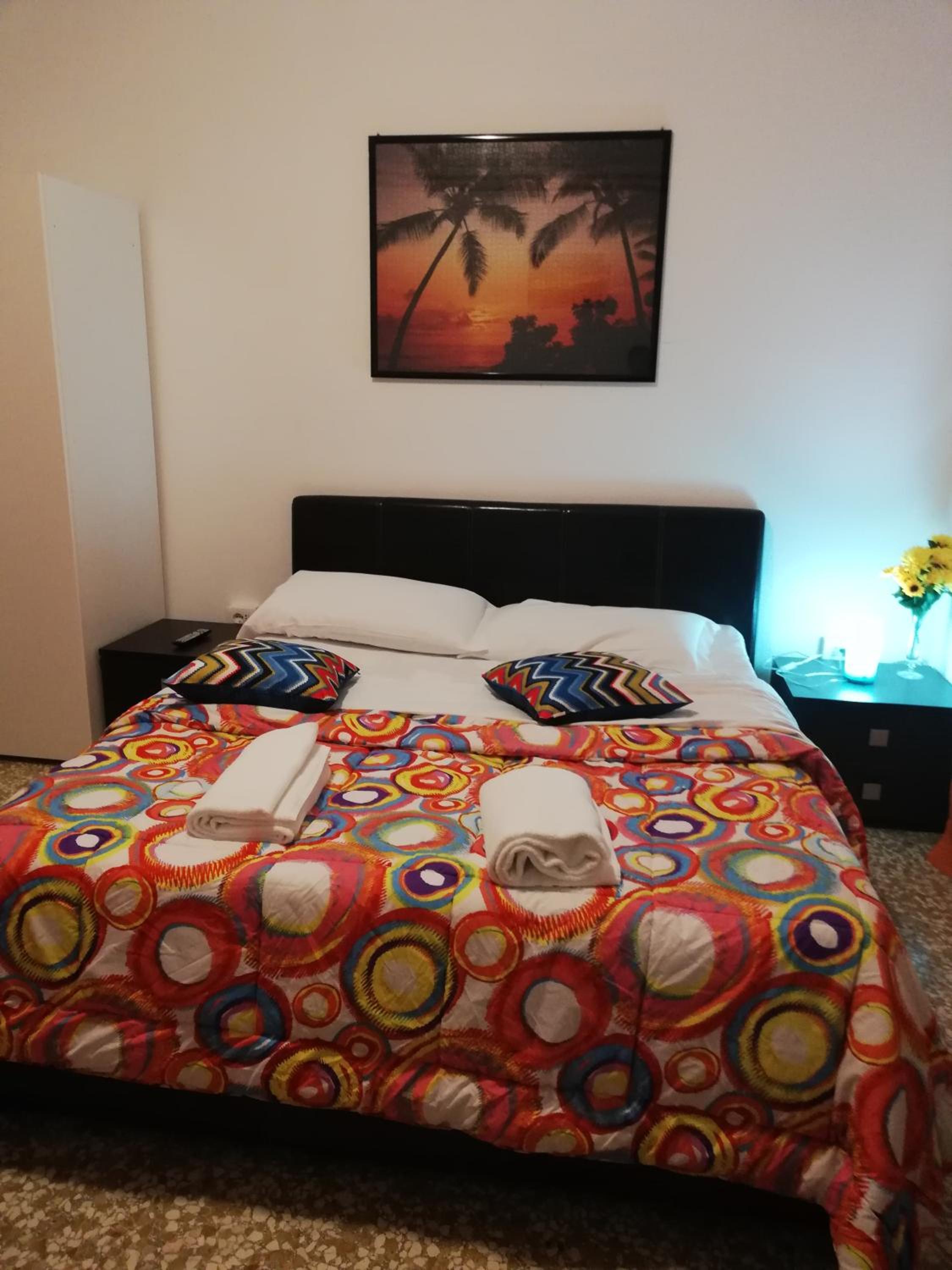 Standard Double Room with Shared Bathroom