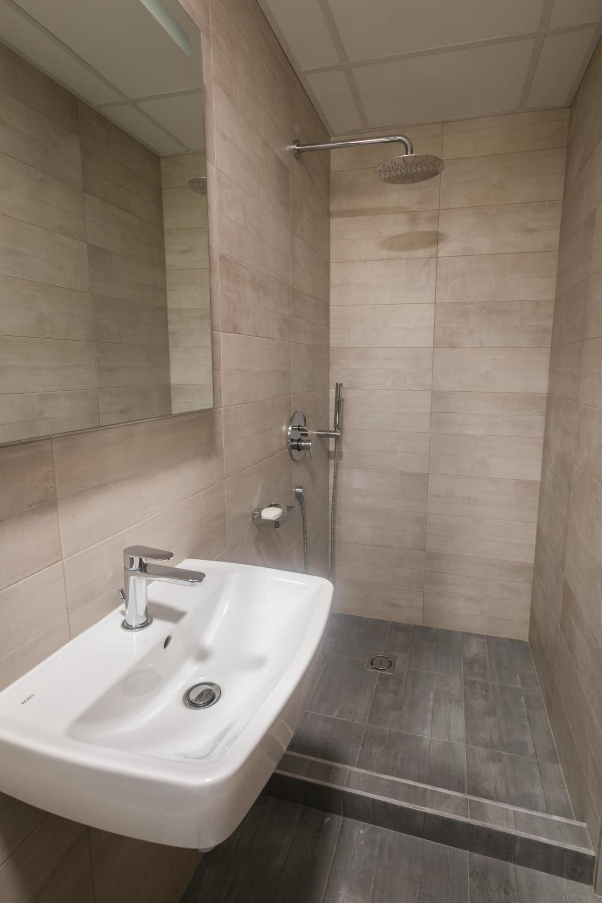 Apartment - Photo 12
