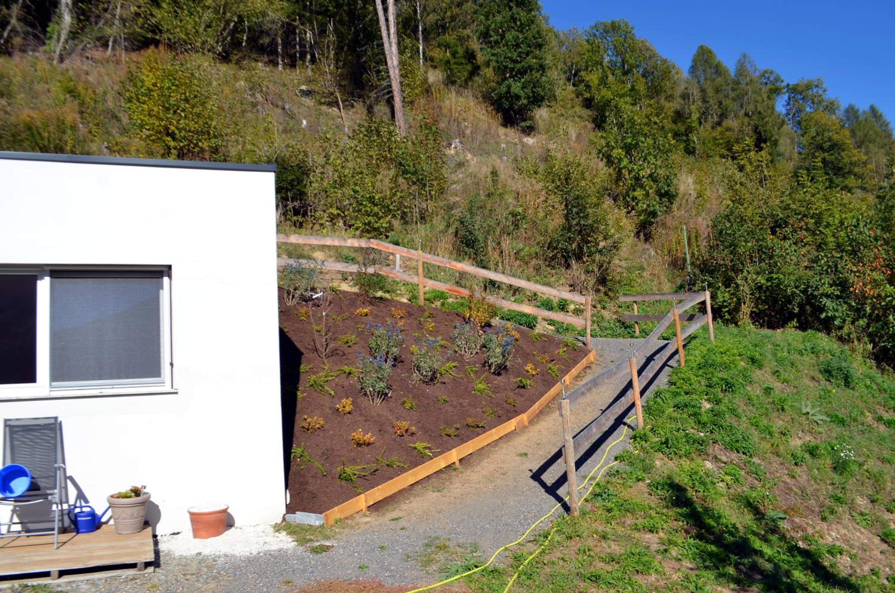 Apartment with Mountain View photo 3