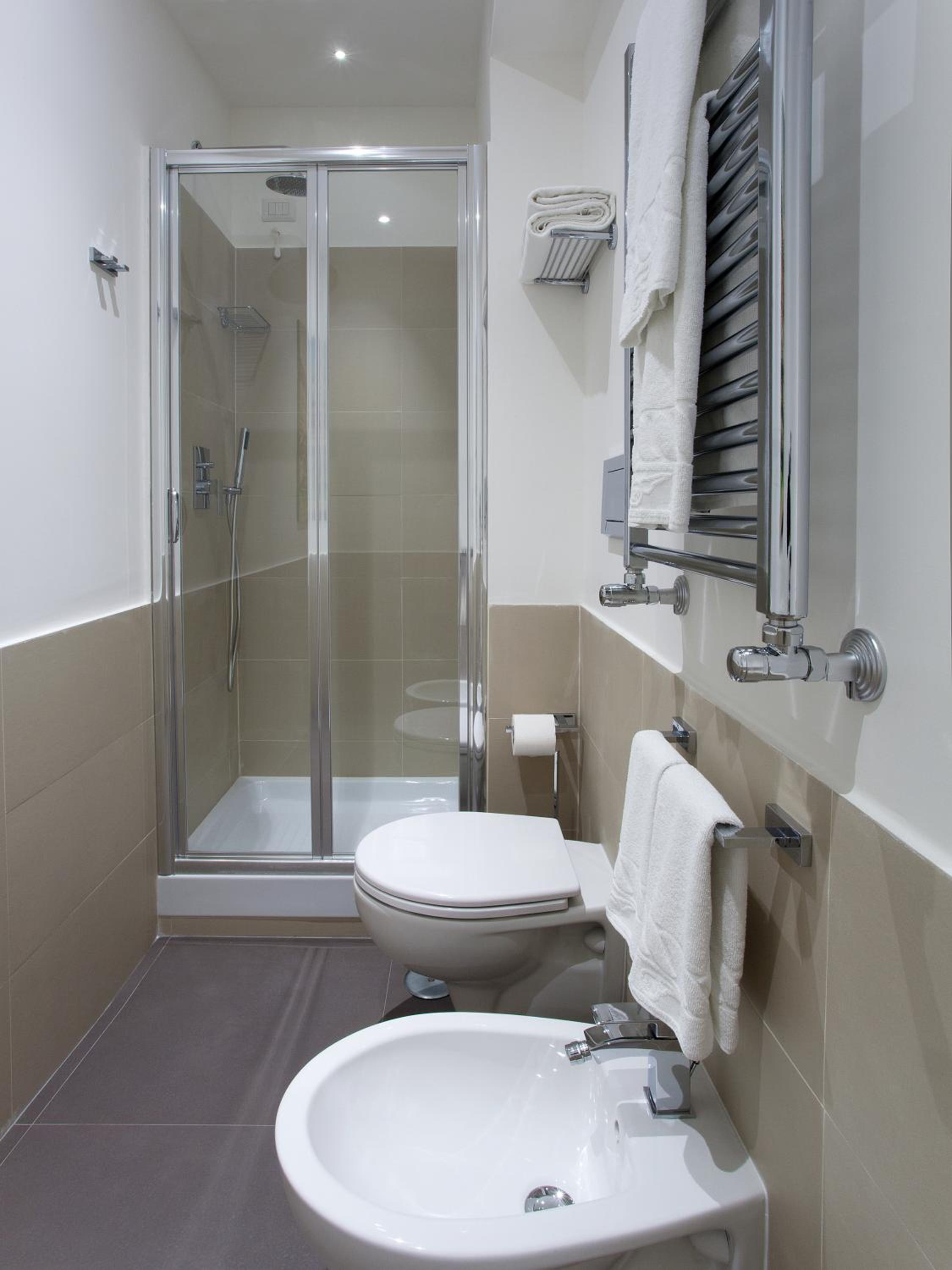 Double or Twin Room photo 3