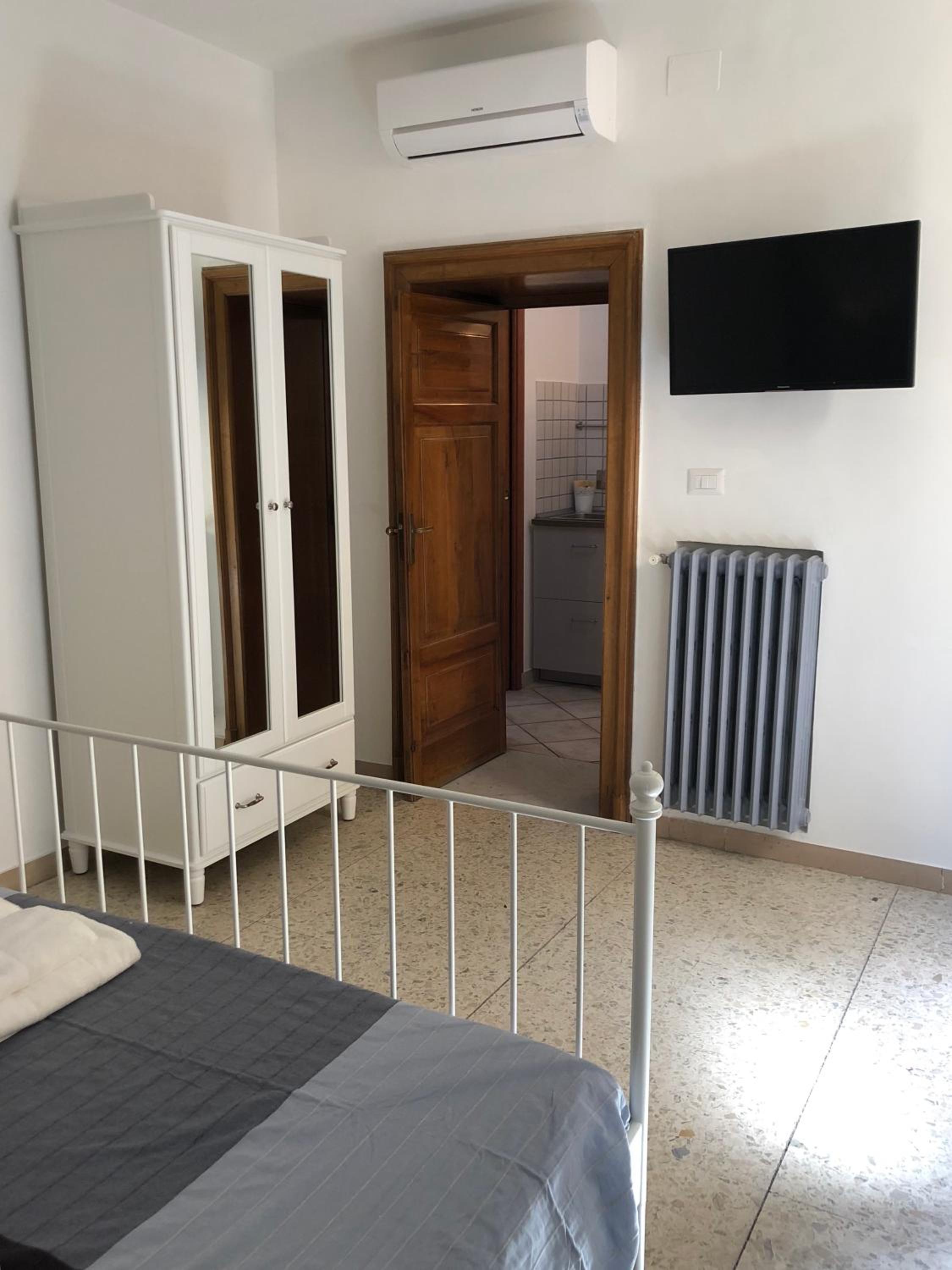 Apartment photo 1