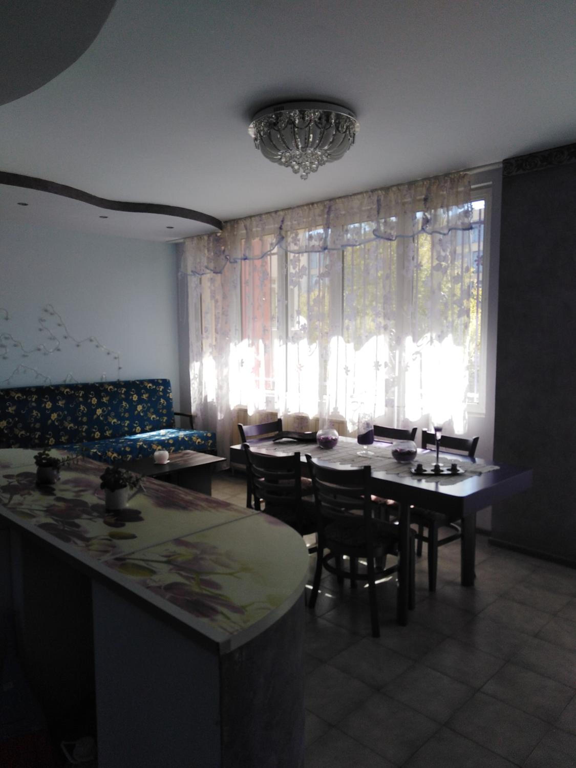 Apartment - Photo 4