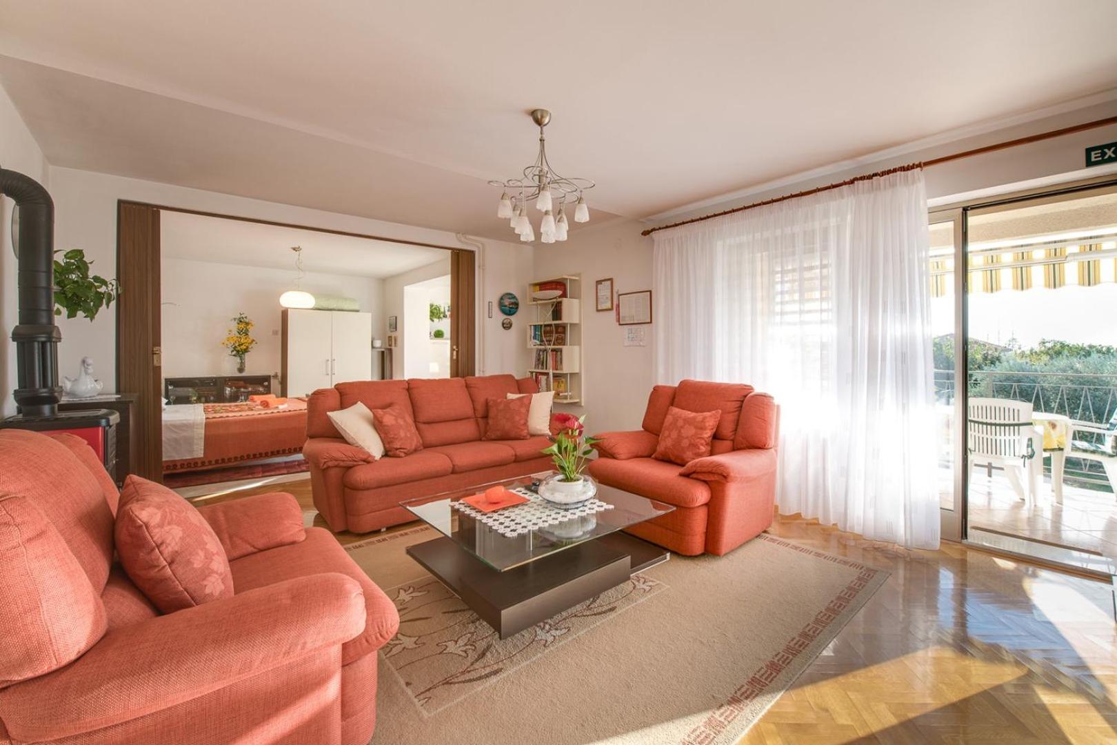 Apartment with Sea View