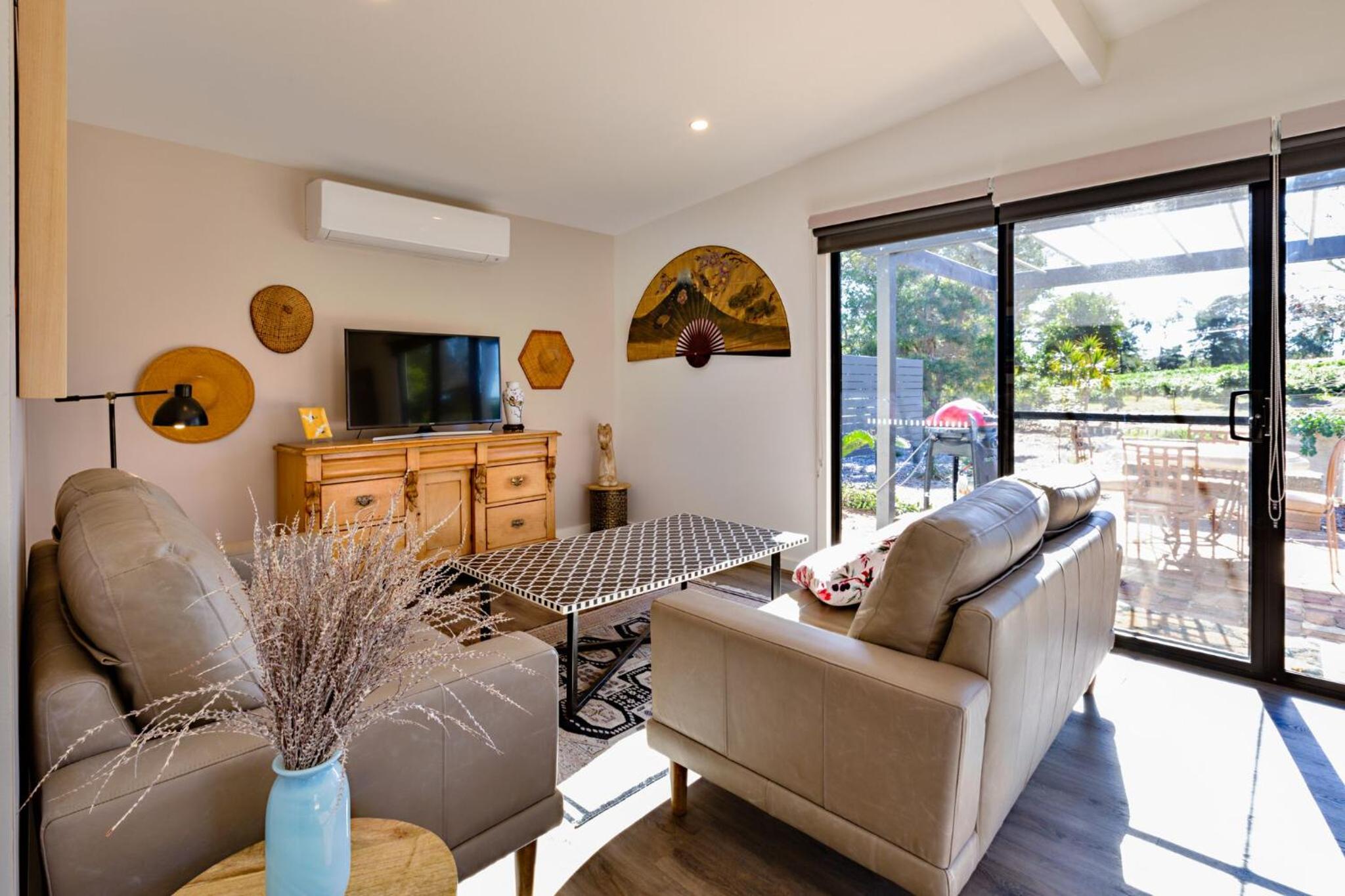 Bungalow with Garden View