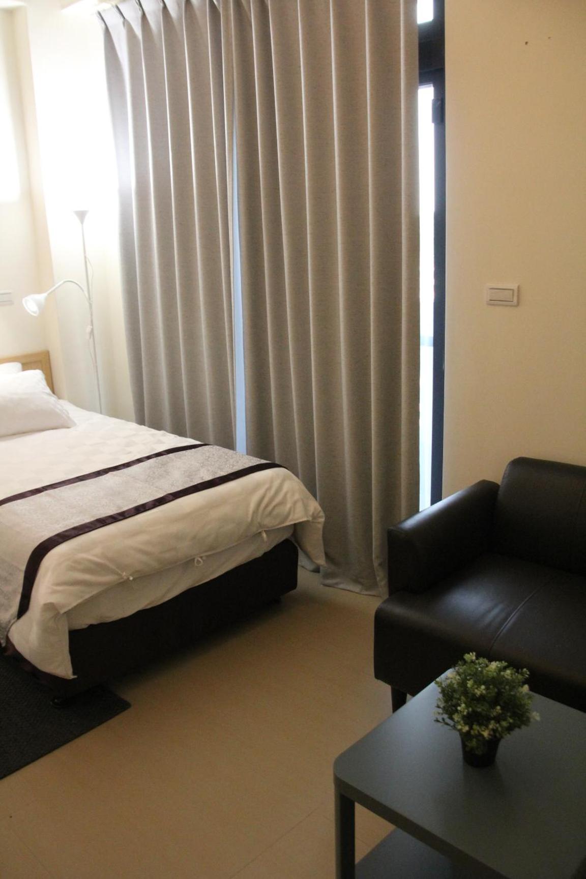 Standard Queen Room photo 1