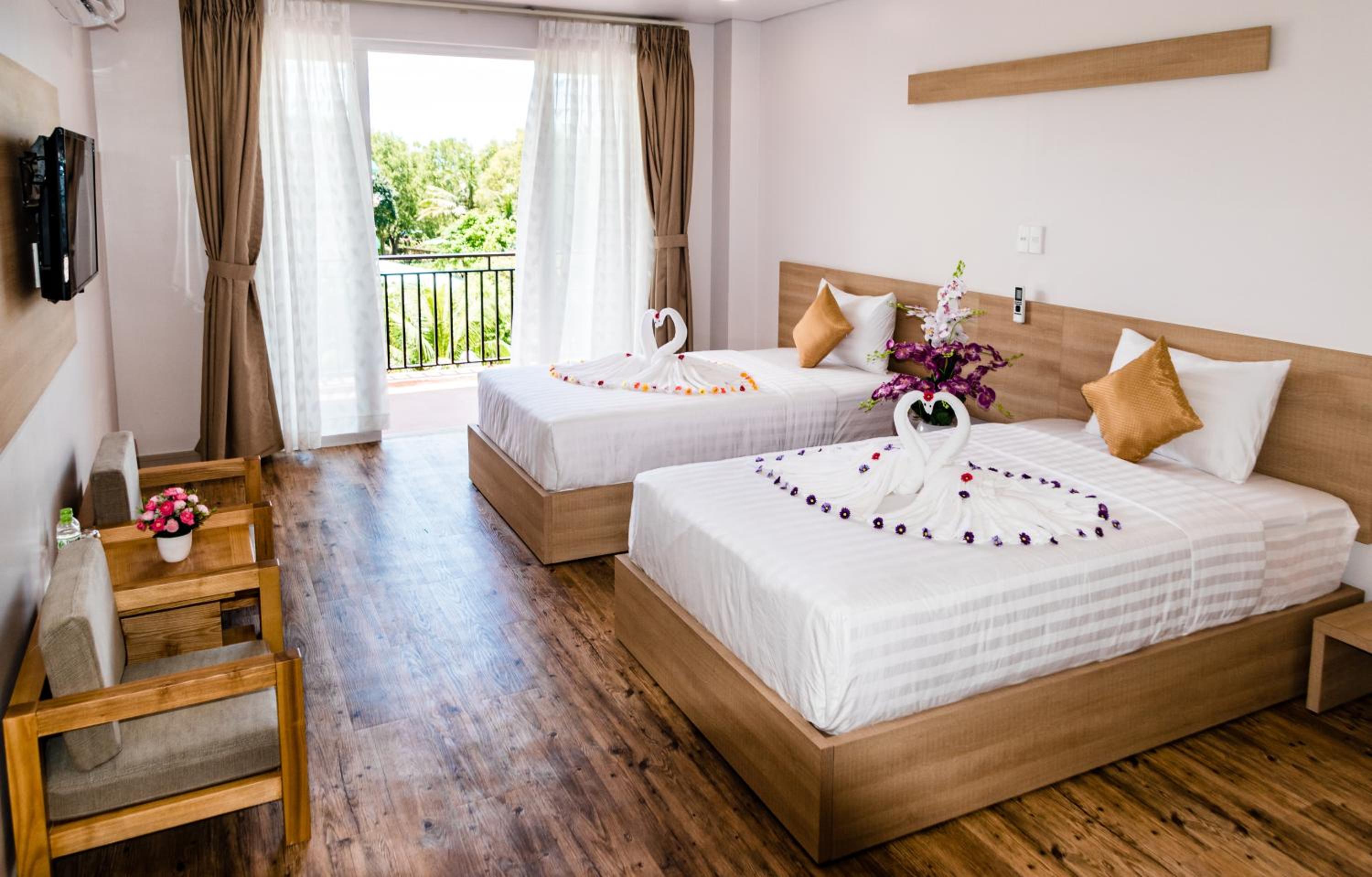 Deluxe Twin Room