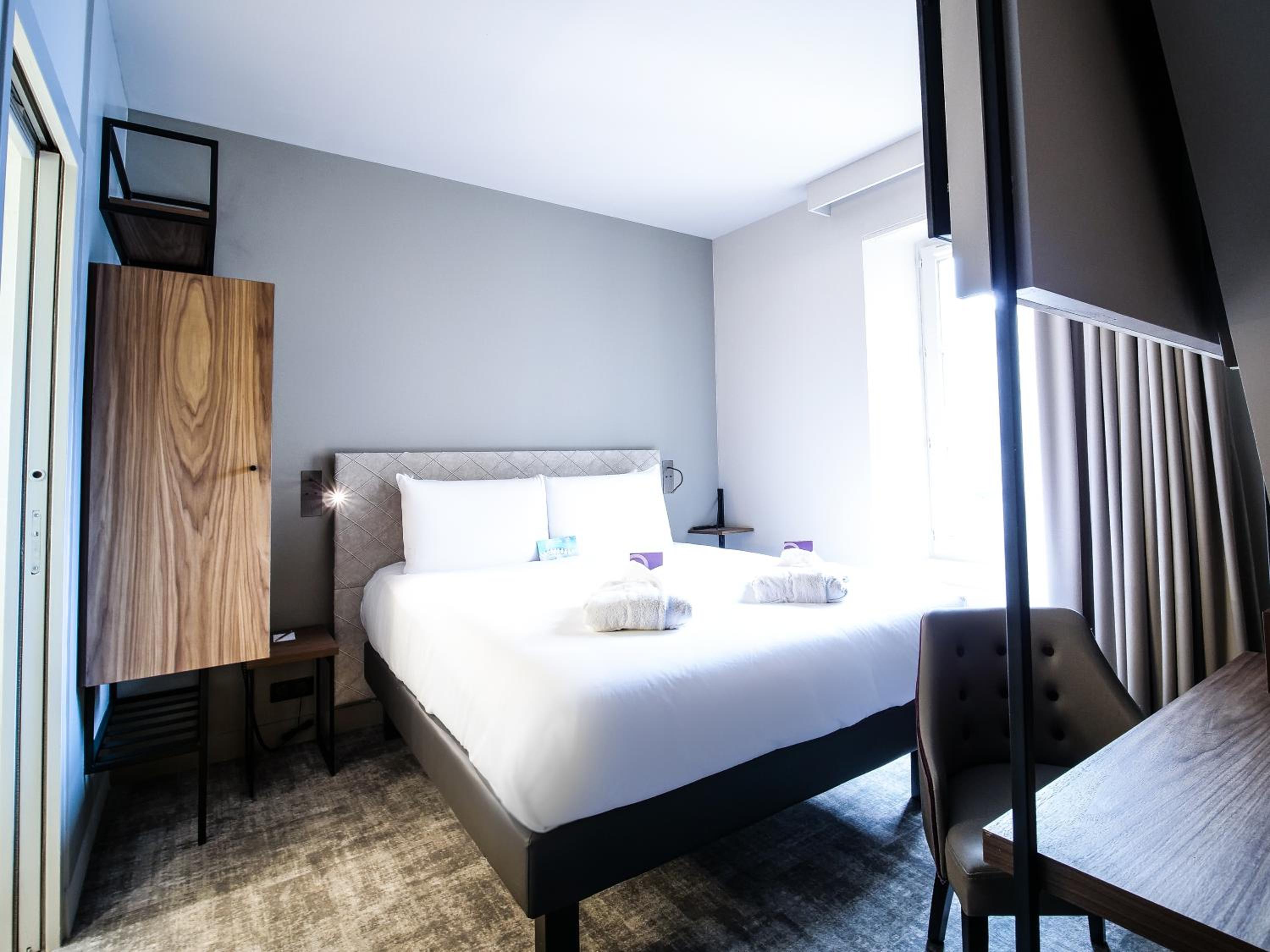 2 Rooms Nearby  photo 1