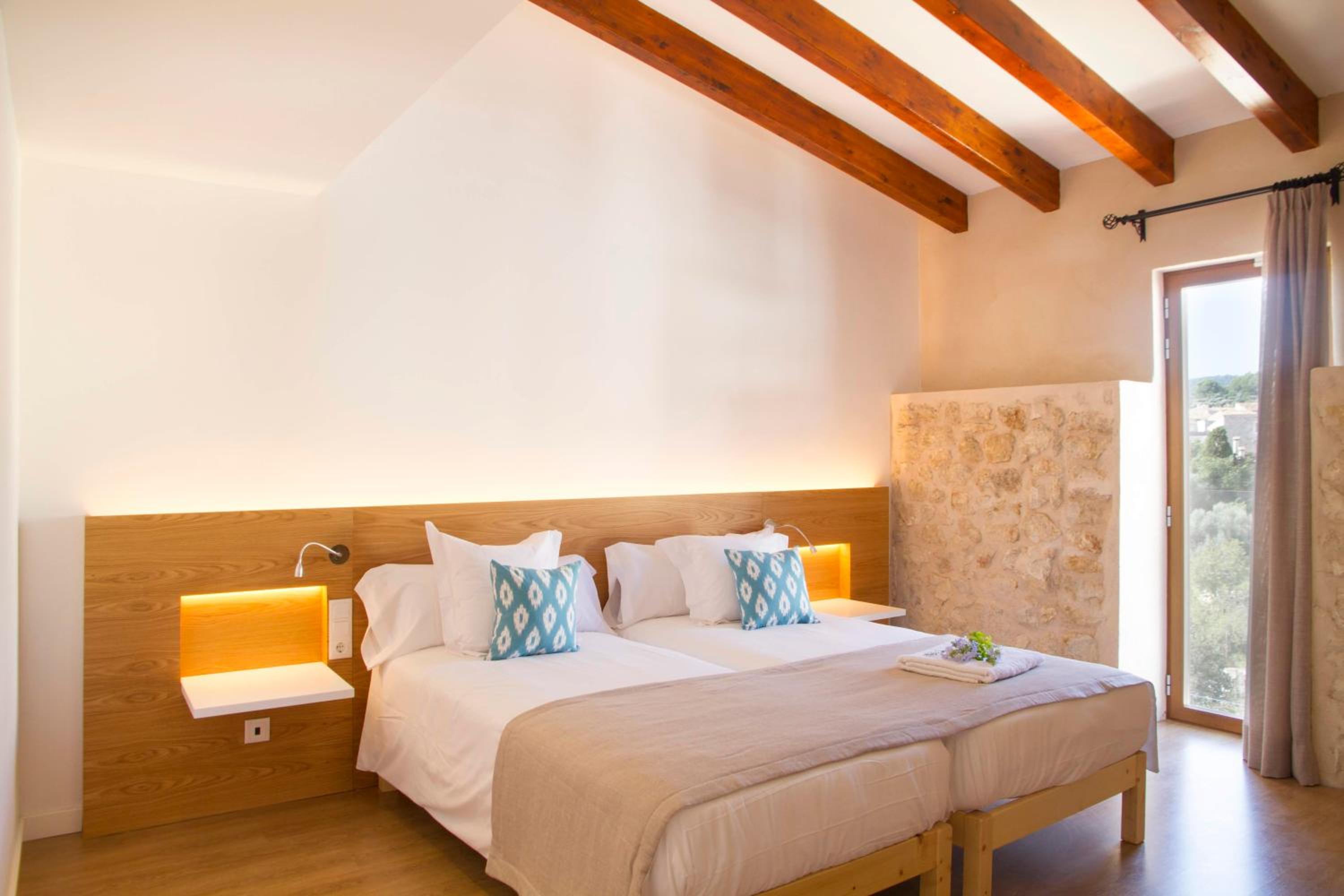 Double or Twin Room - Photo 1