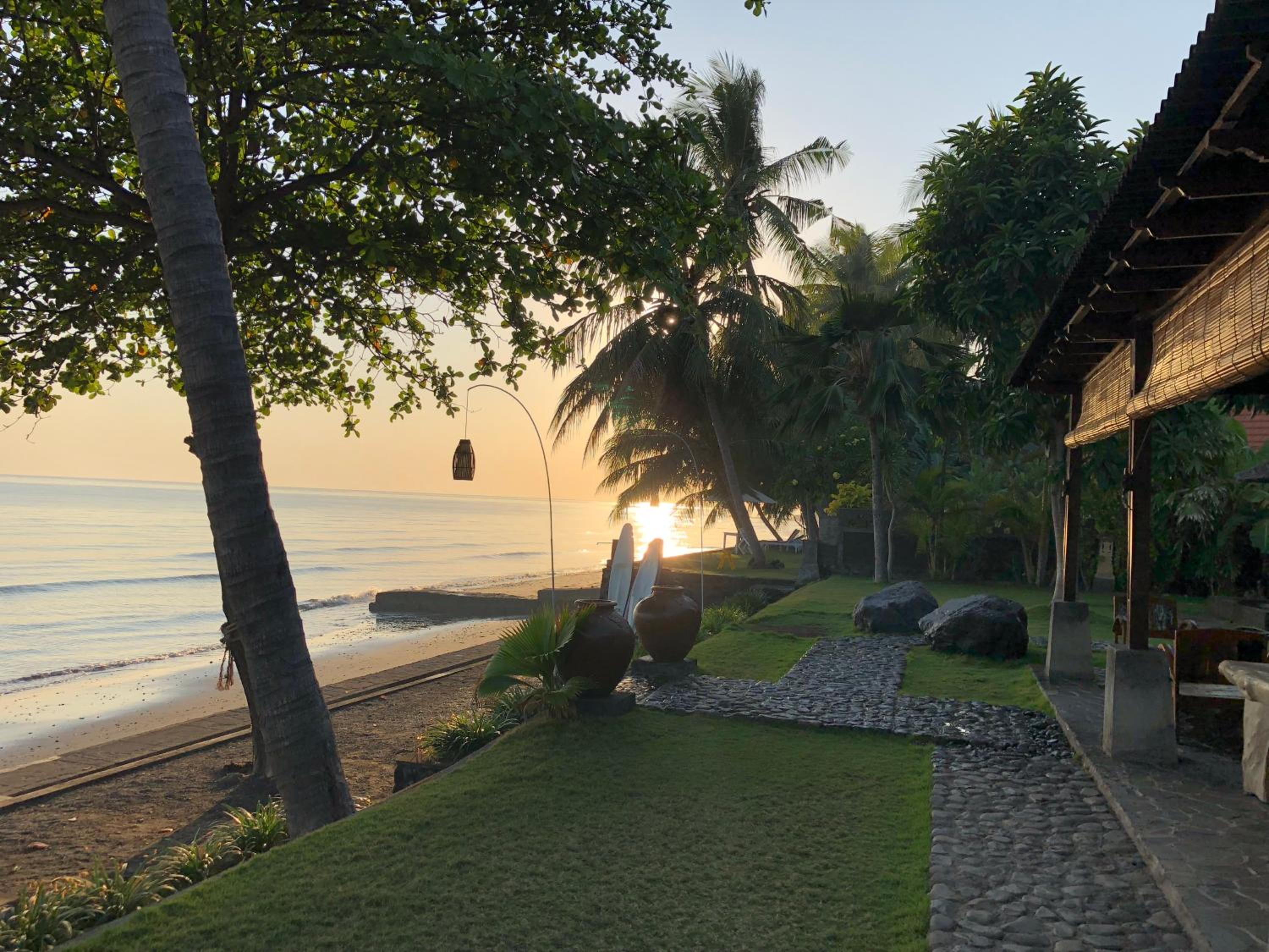 Villa - Beach Front photo 2