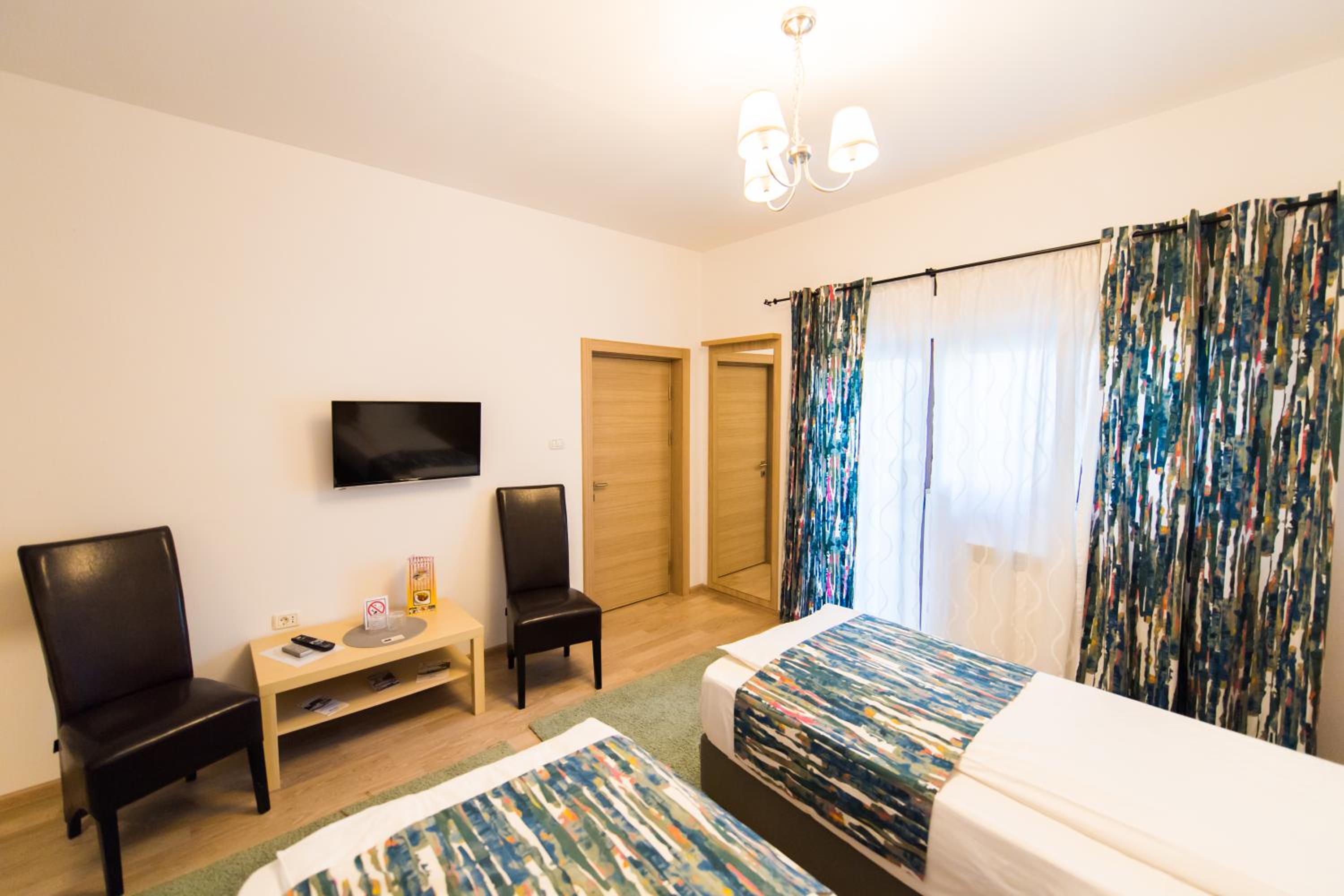 Double or Twin Room photo 1