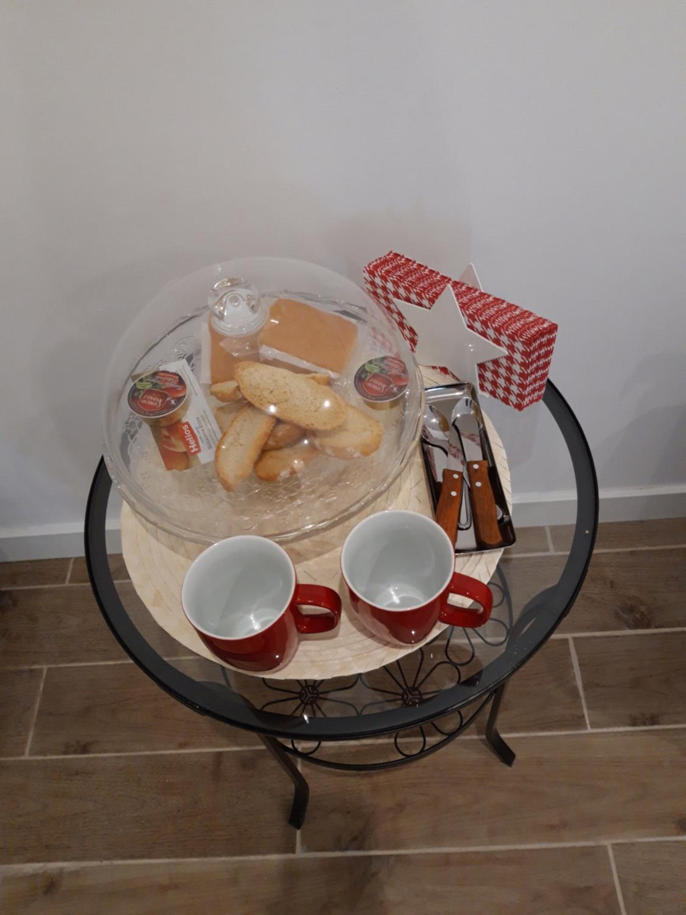 Double Room - Photo 5