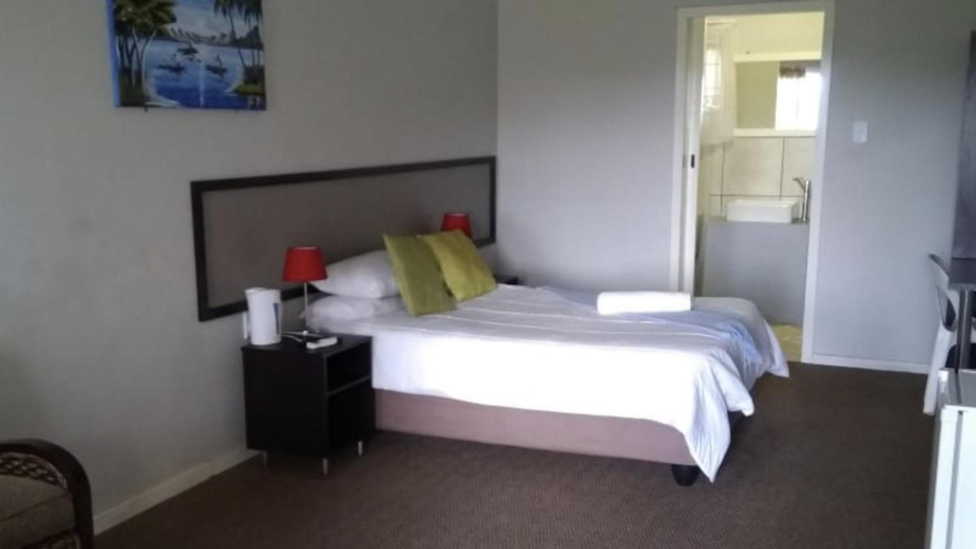 Deluxe Double Room with Shower - Photo 1