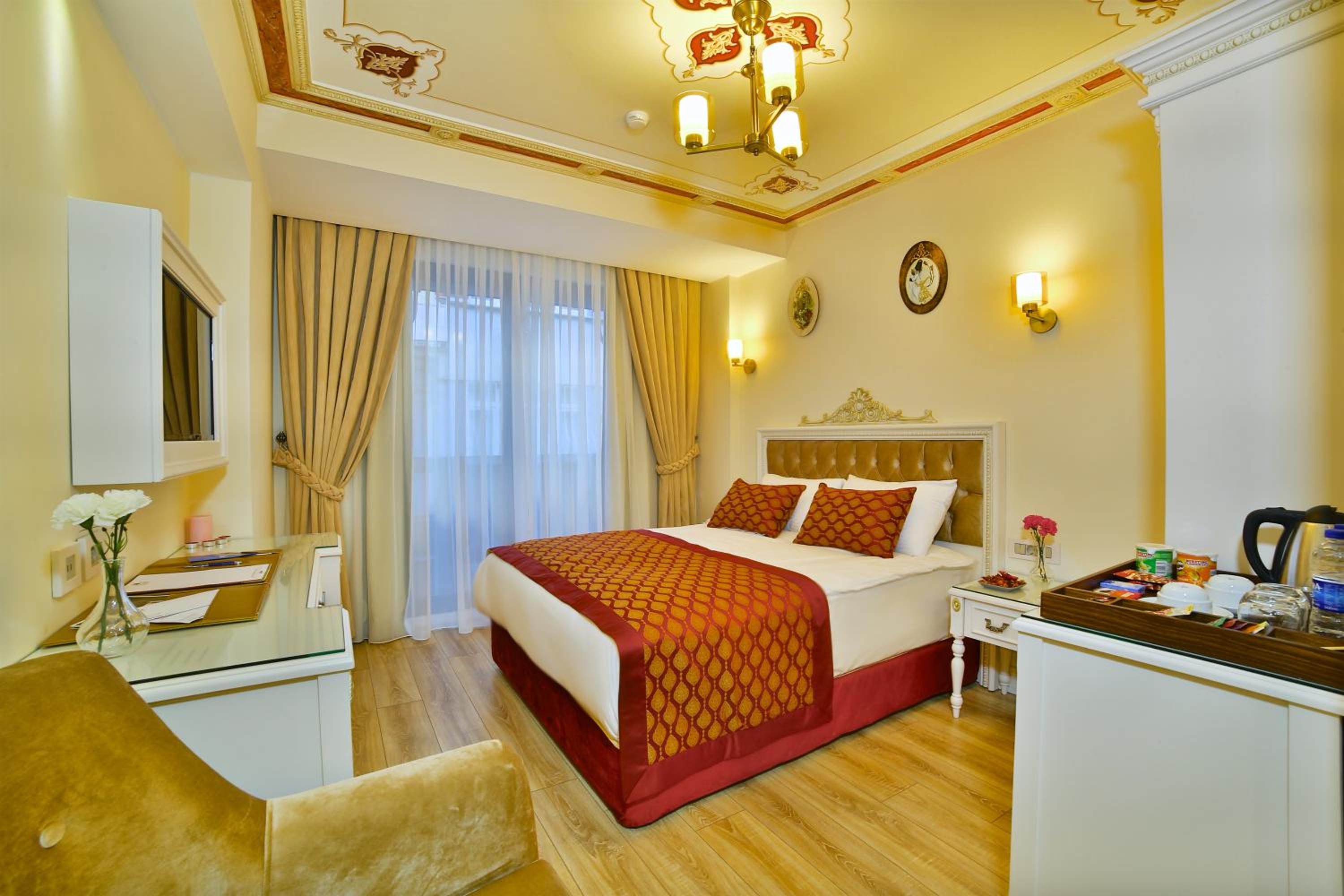 Deluxe Double or Twin Room photo 3