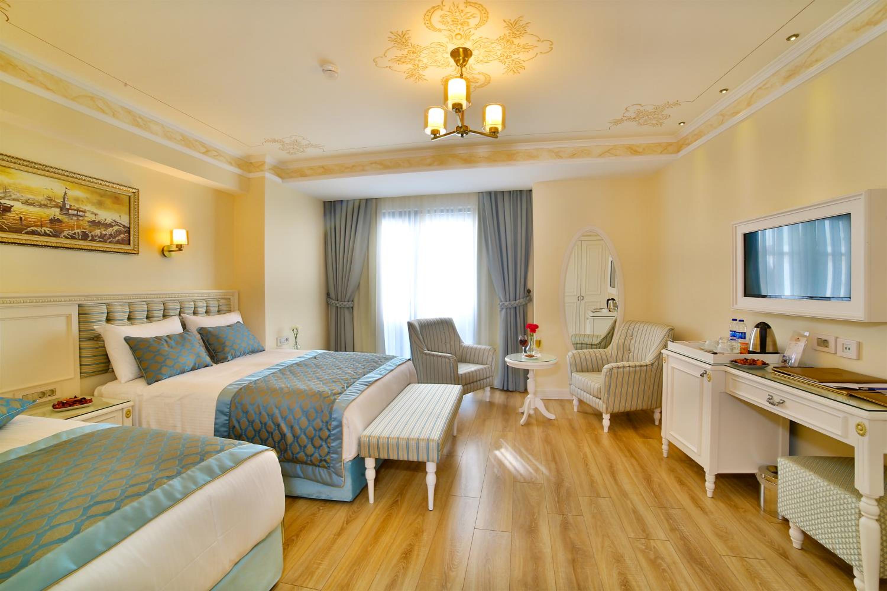 Deluxe Triple Room photo 1
