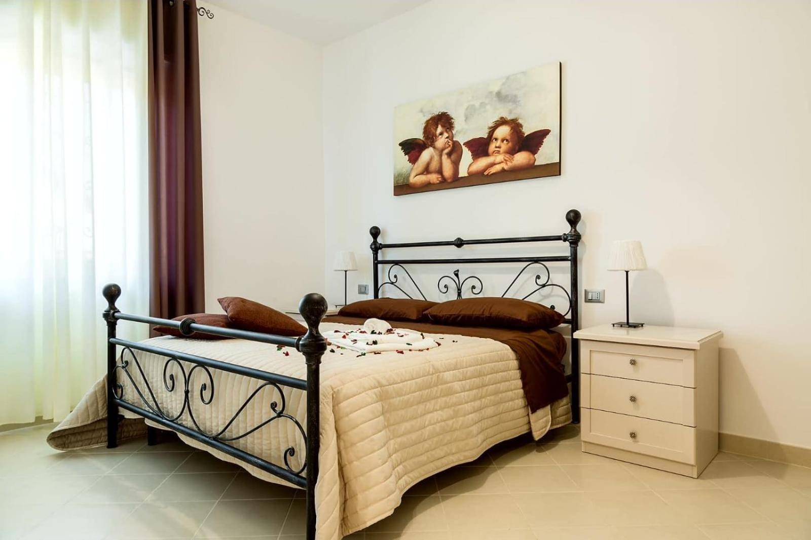 Standard Double Room photo 3