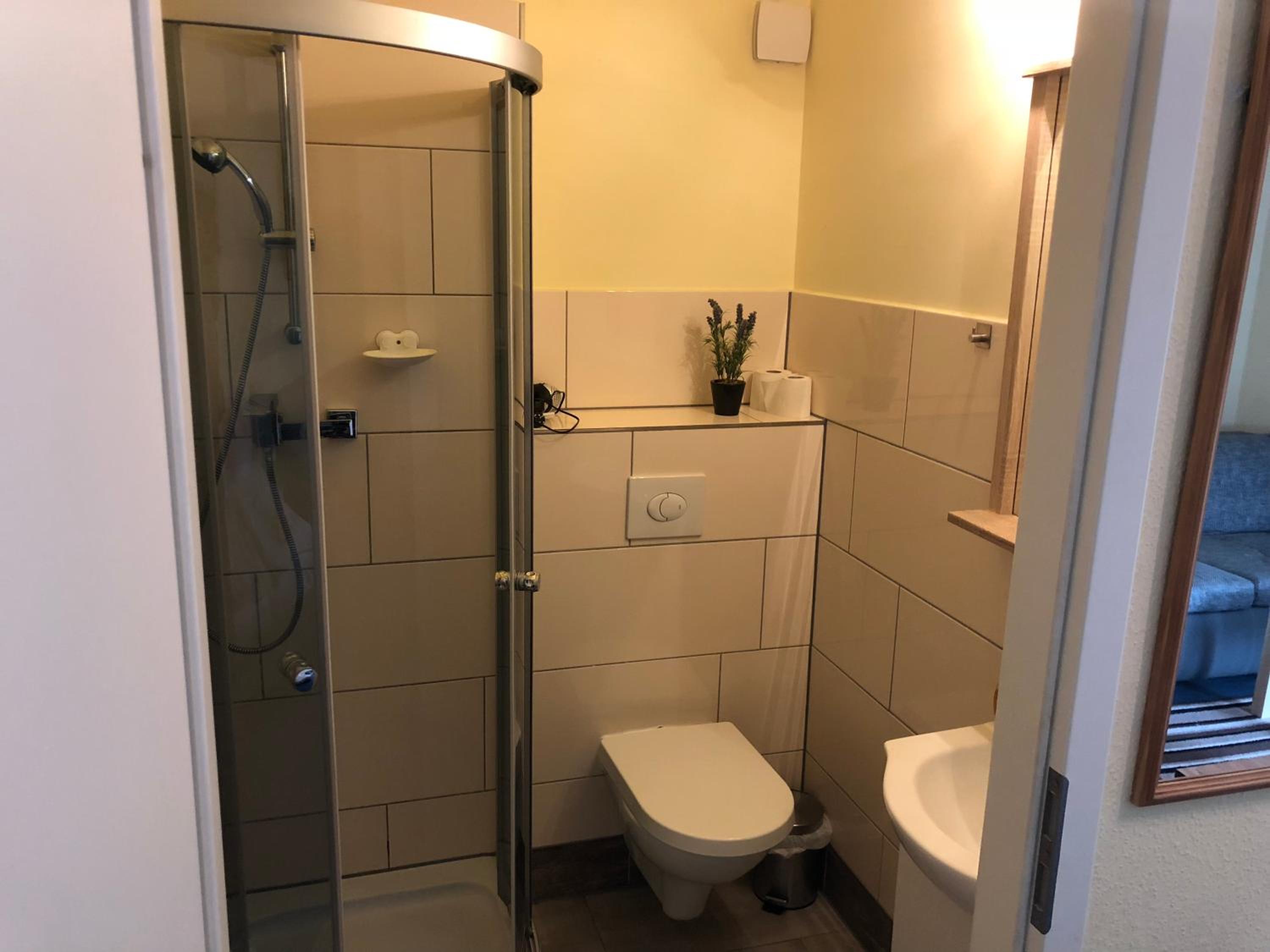 Studio Apartment - Annex photo 3