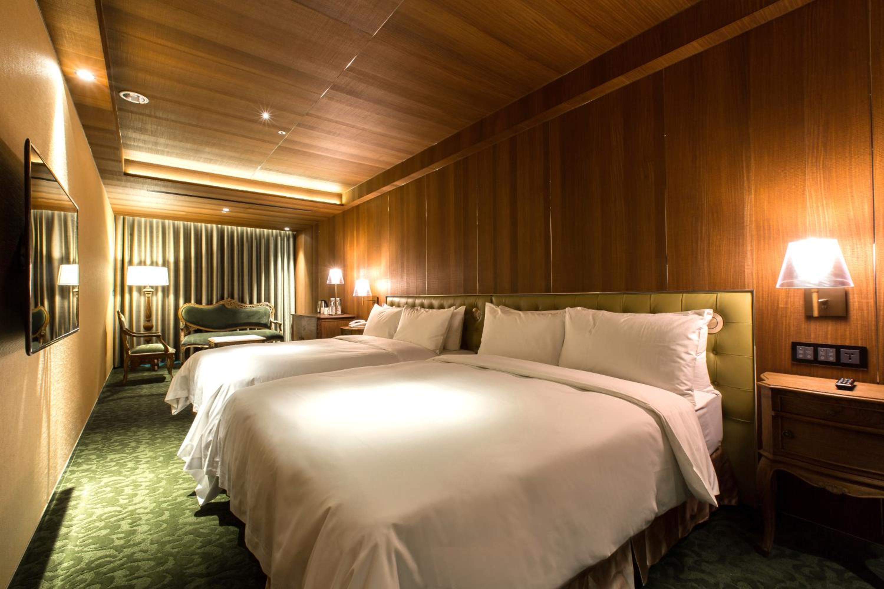 Deluxe Quadruple Room photo 2