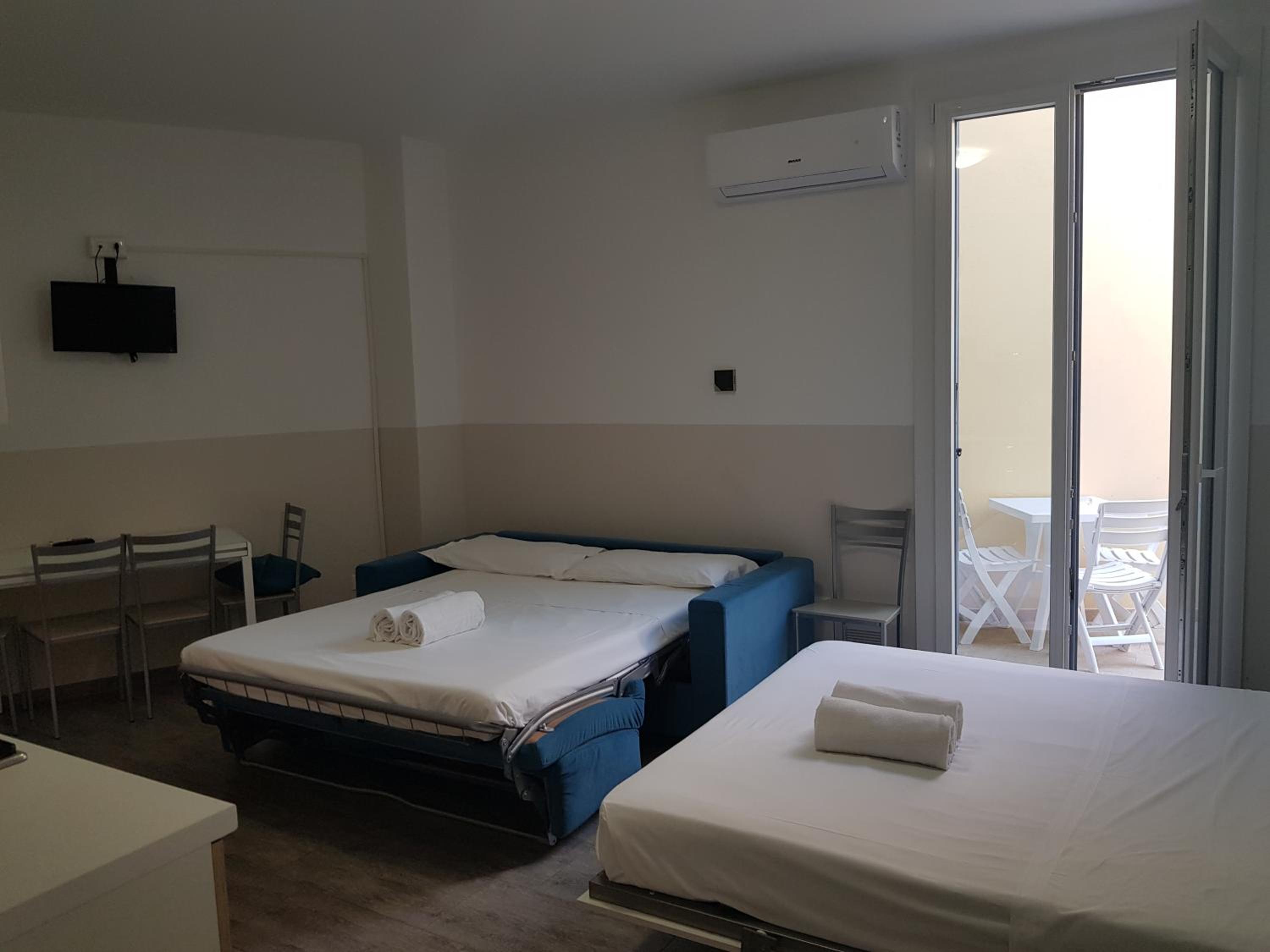 Superior Apartment - Separate Building - Photo 3