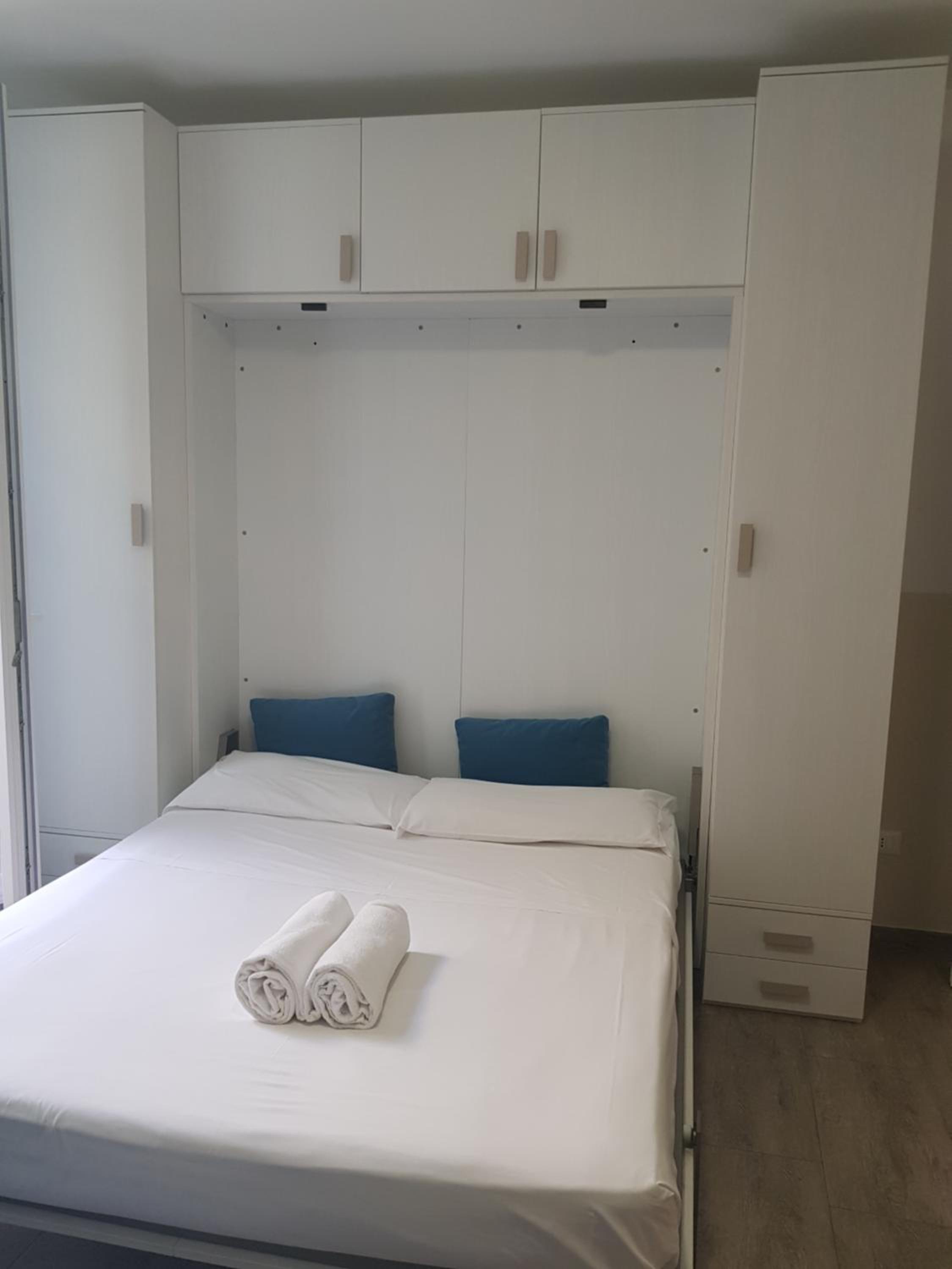 Superior Apartment - Separate Building - Photo 1
