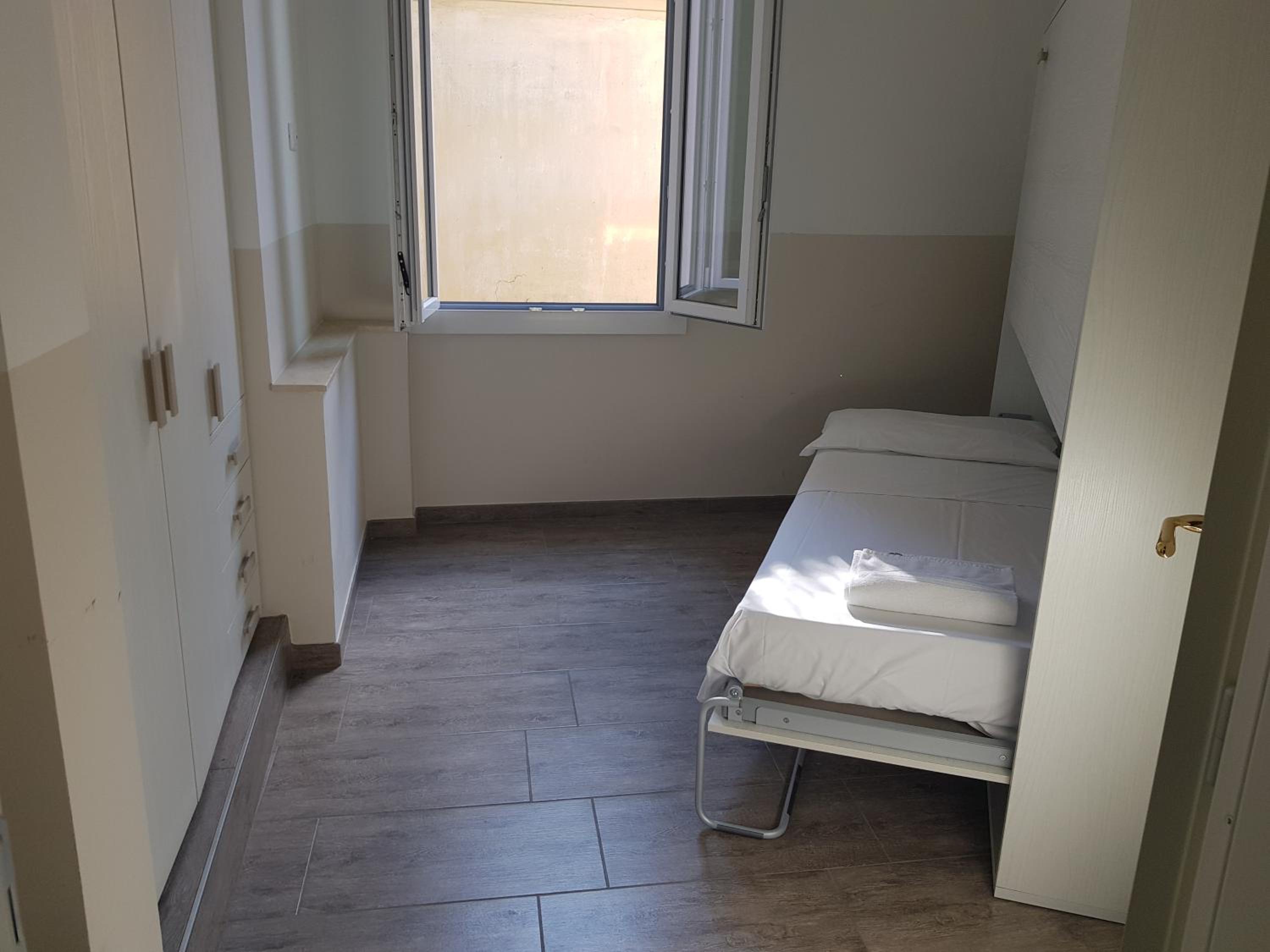 Superior Apartment - Separate Building - Photo 7