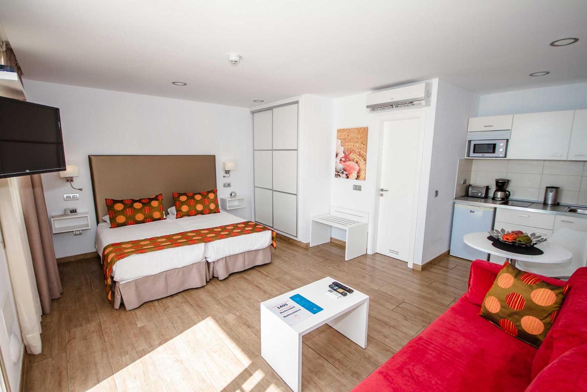 Estudio Premium con Terraza y Vista al Mar