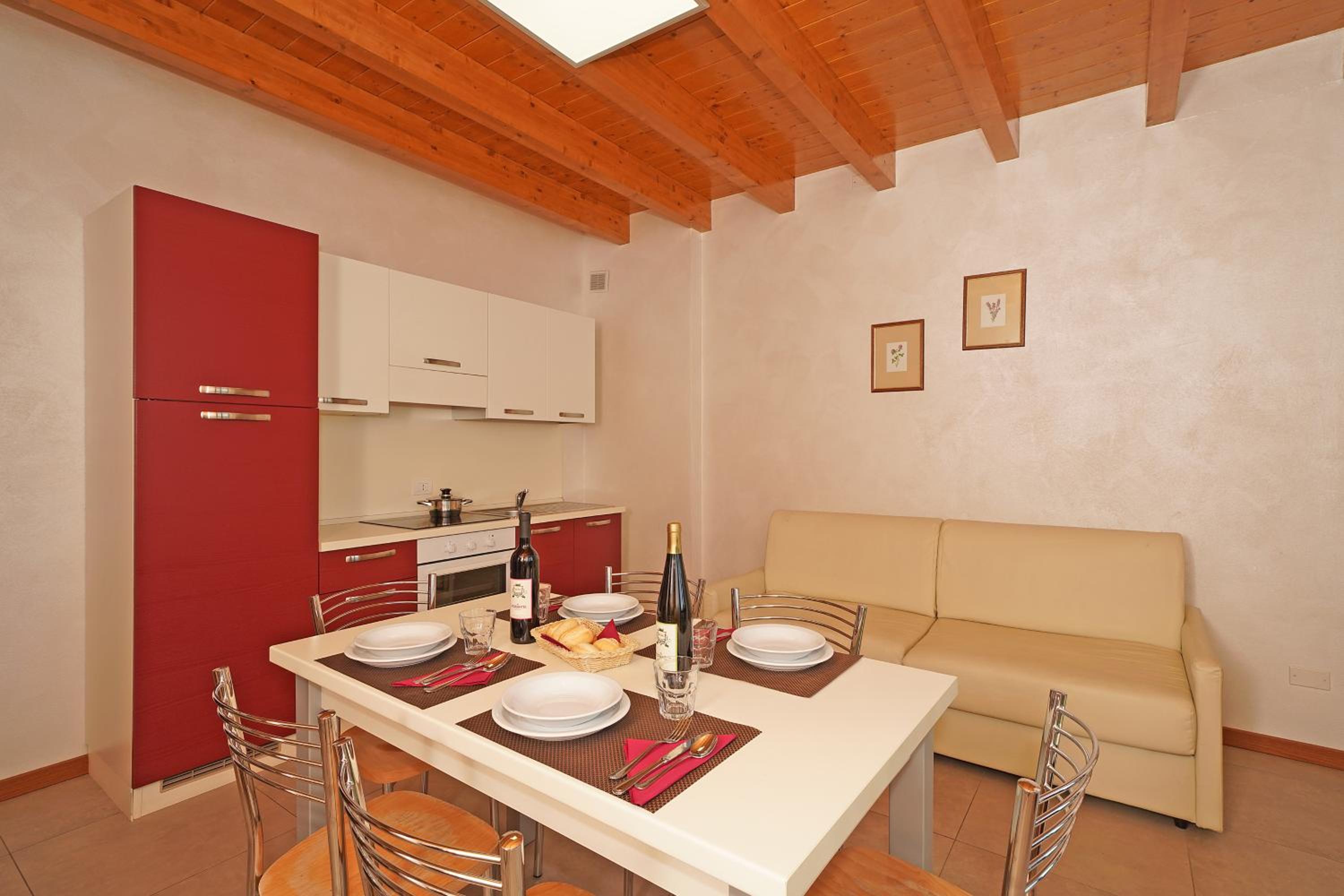 Superior Apartment photo 3