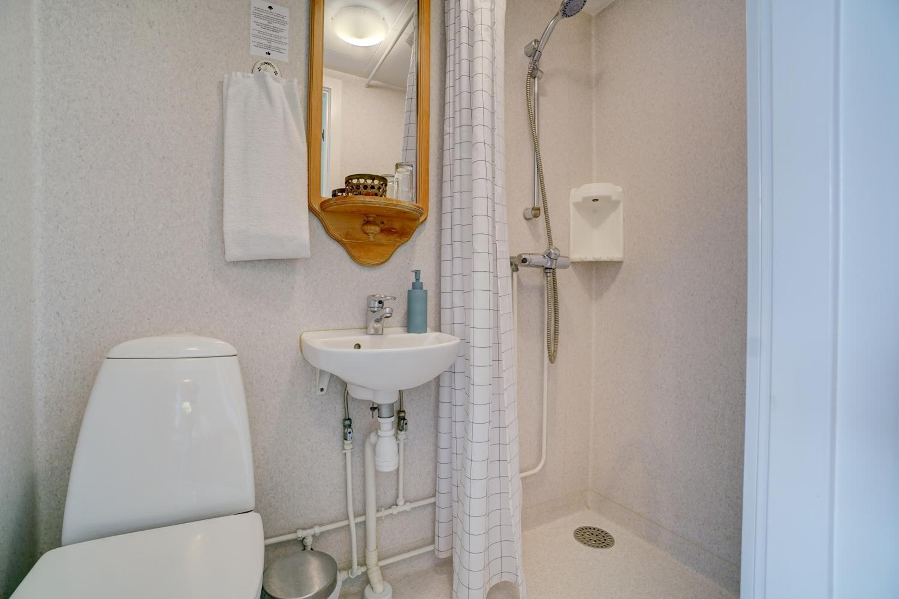 Single Room with Garden View photo 2