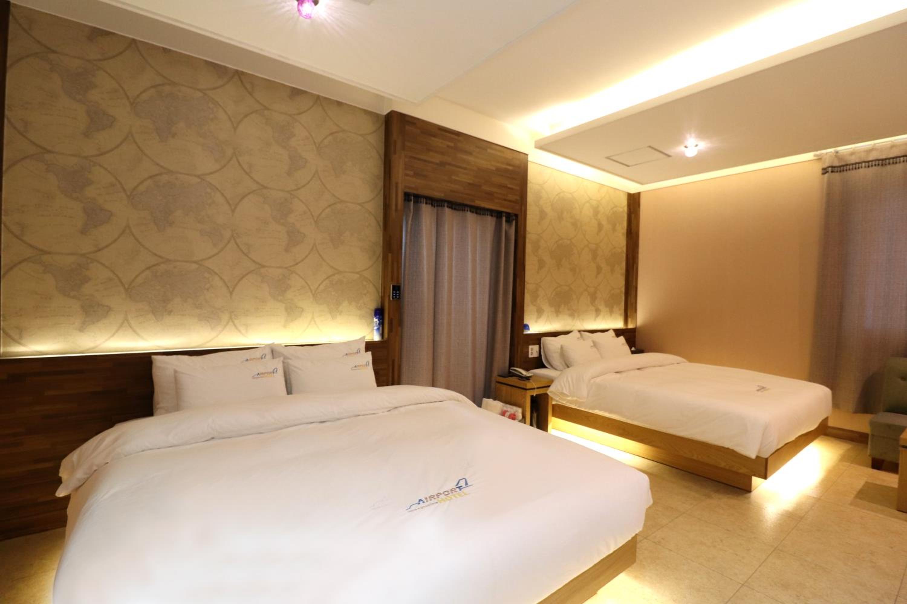 Superior Twin Room photo 3