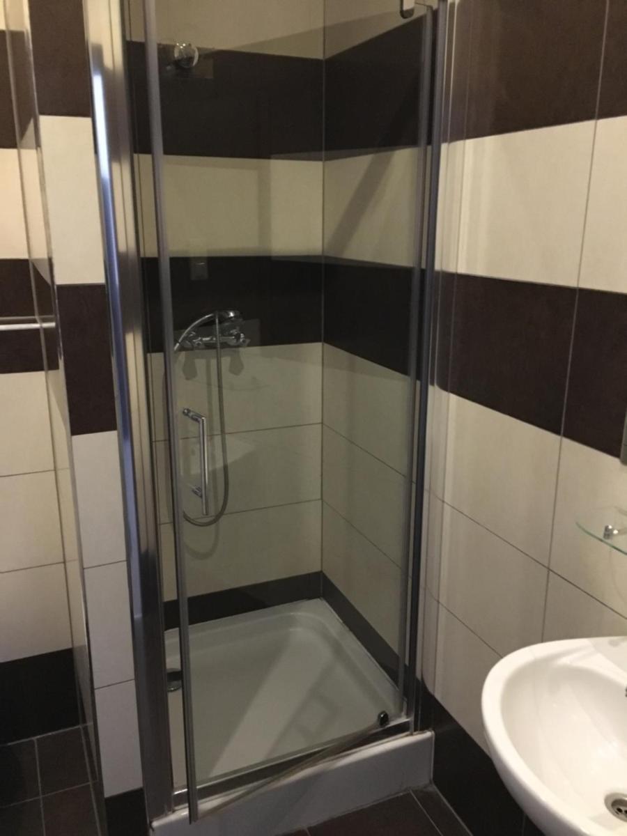 Quadruple Room - Photo 4