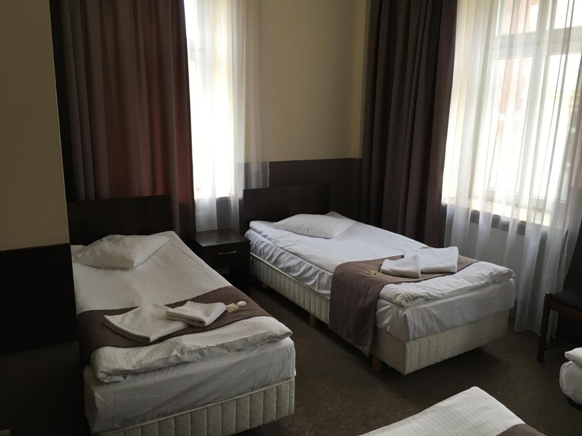 Quadruple Room - Photo 2
