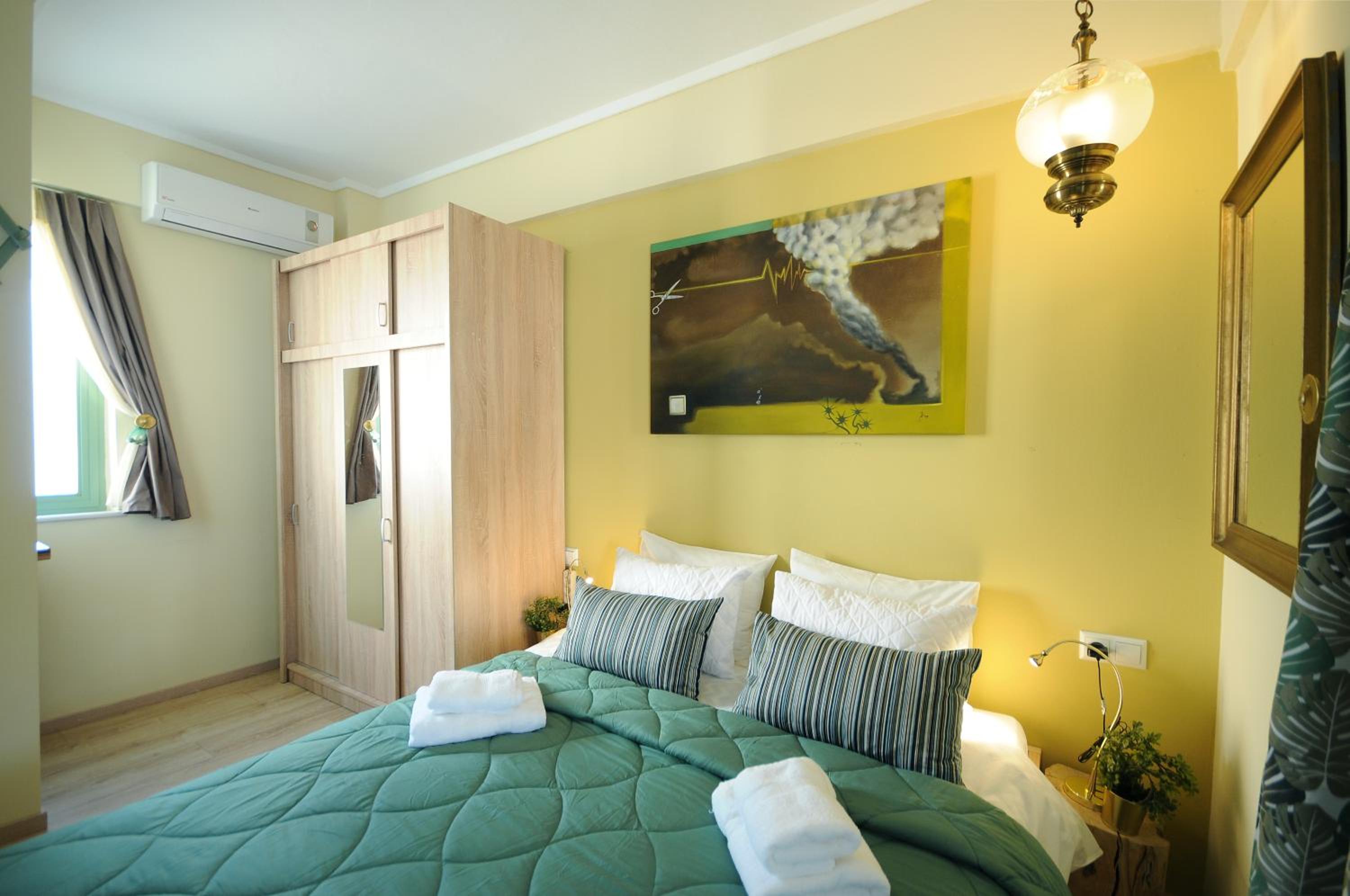 Studio Apartment With Sea View
