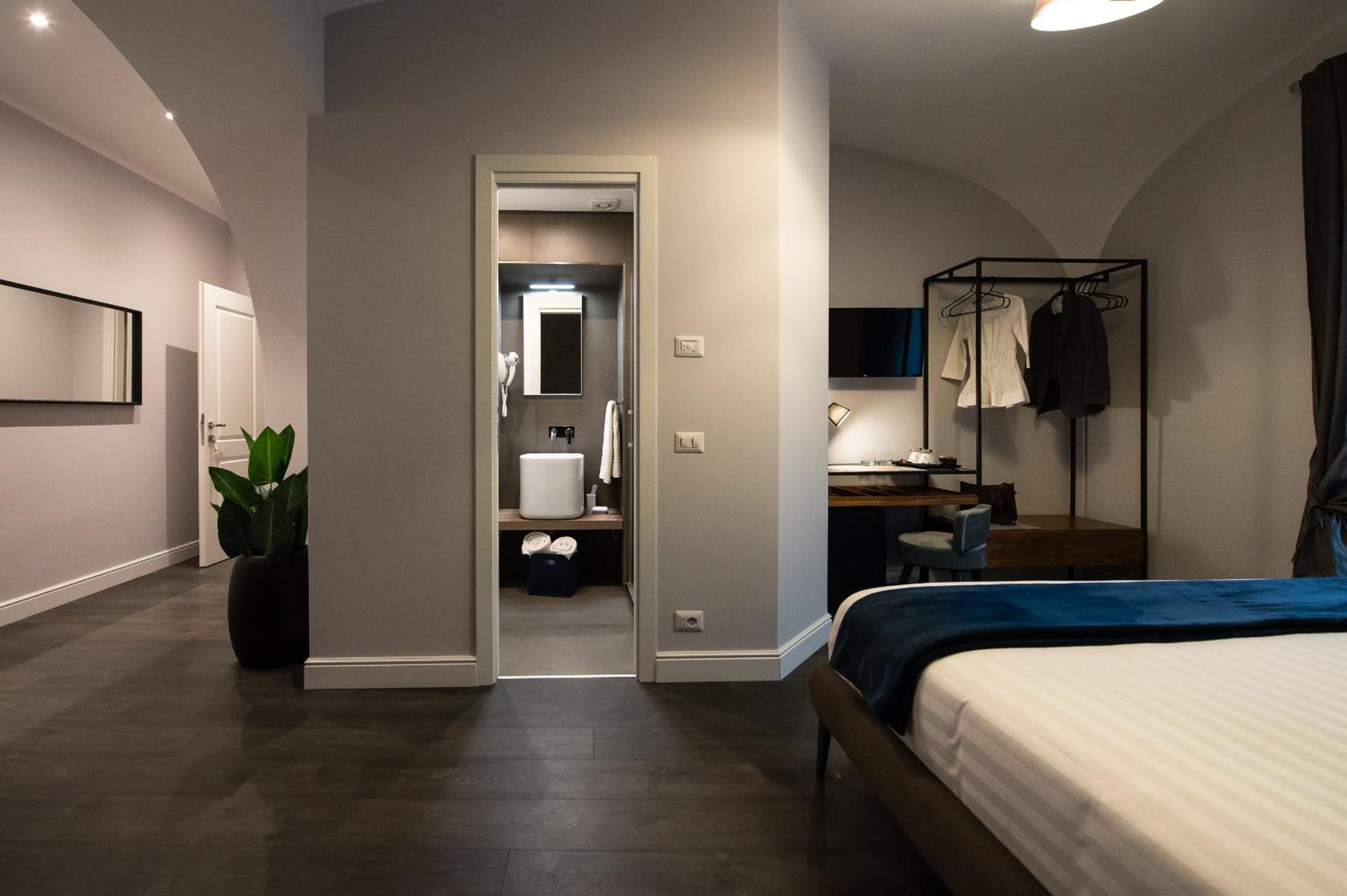 Deluxe Double Room photo 2