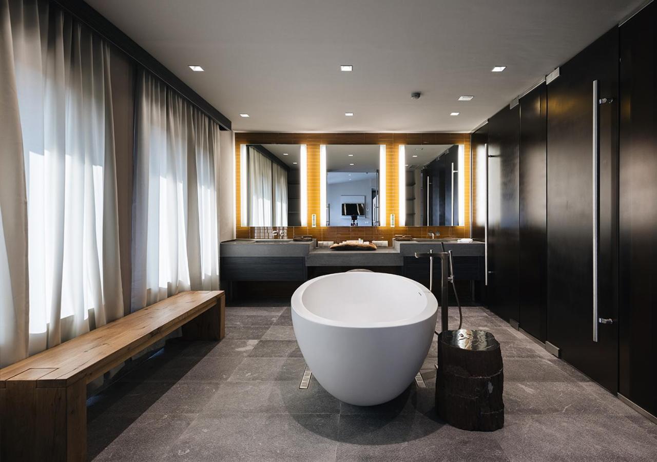 Presidential Suite photo 3