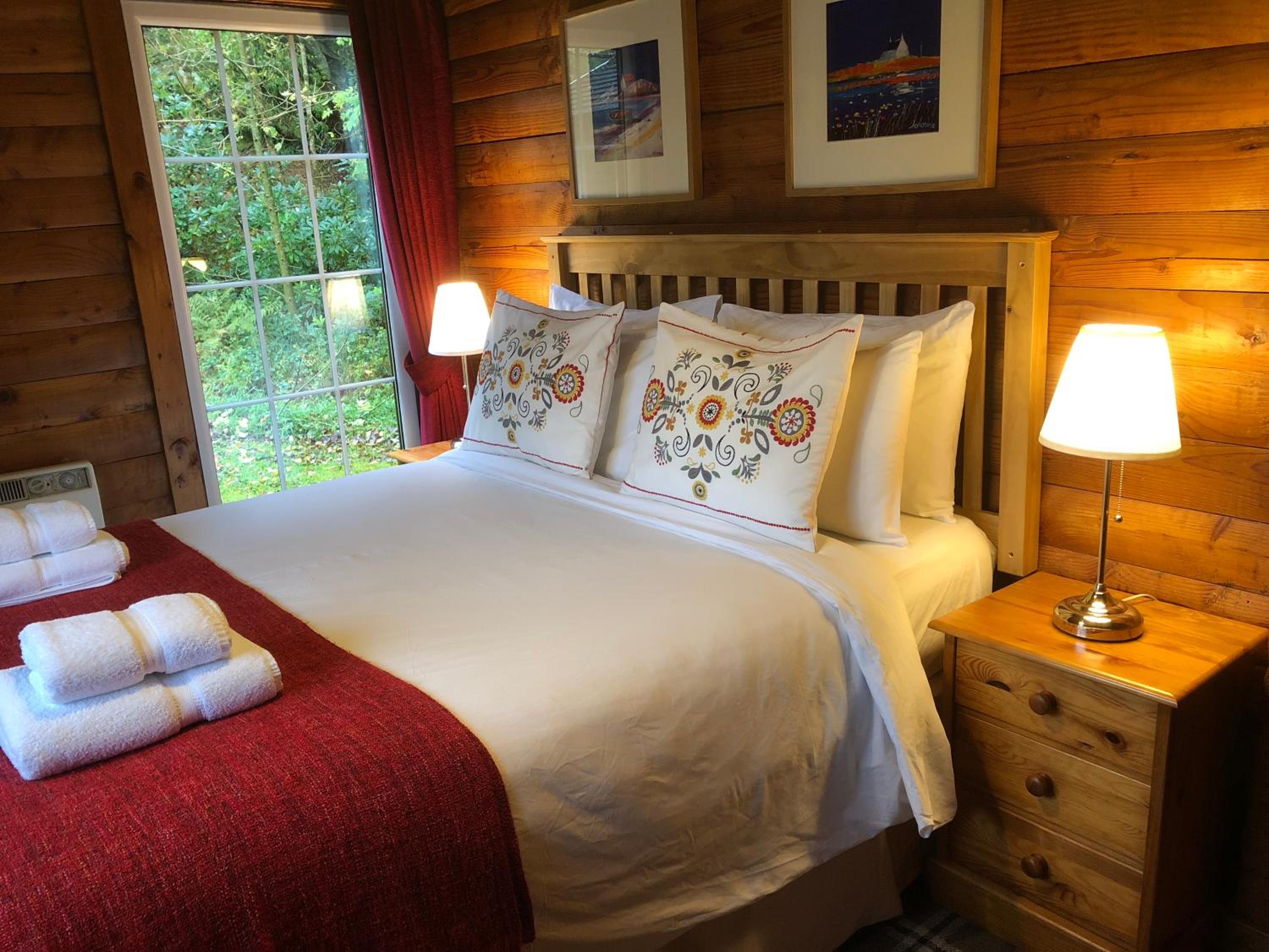 Luxury Two-Bedroom Lodge