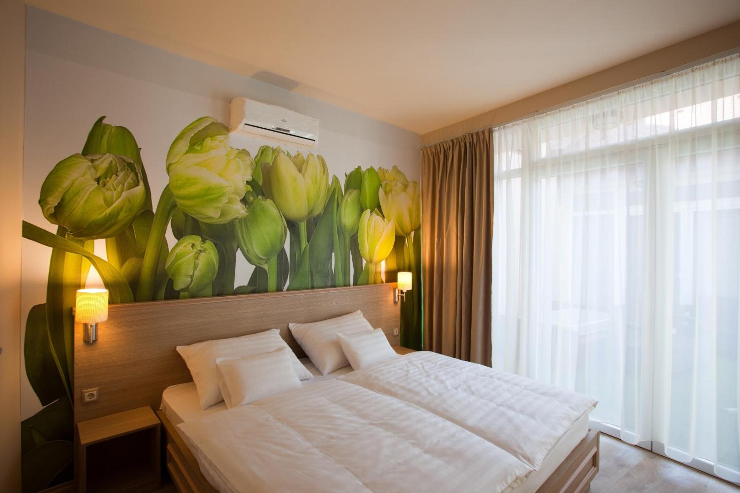 Double or Twin Room photo 3