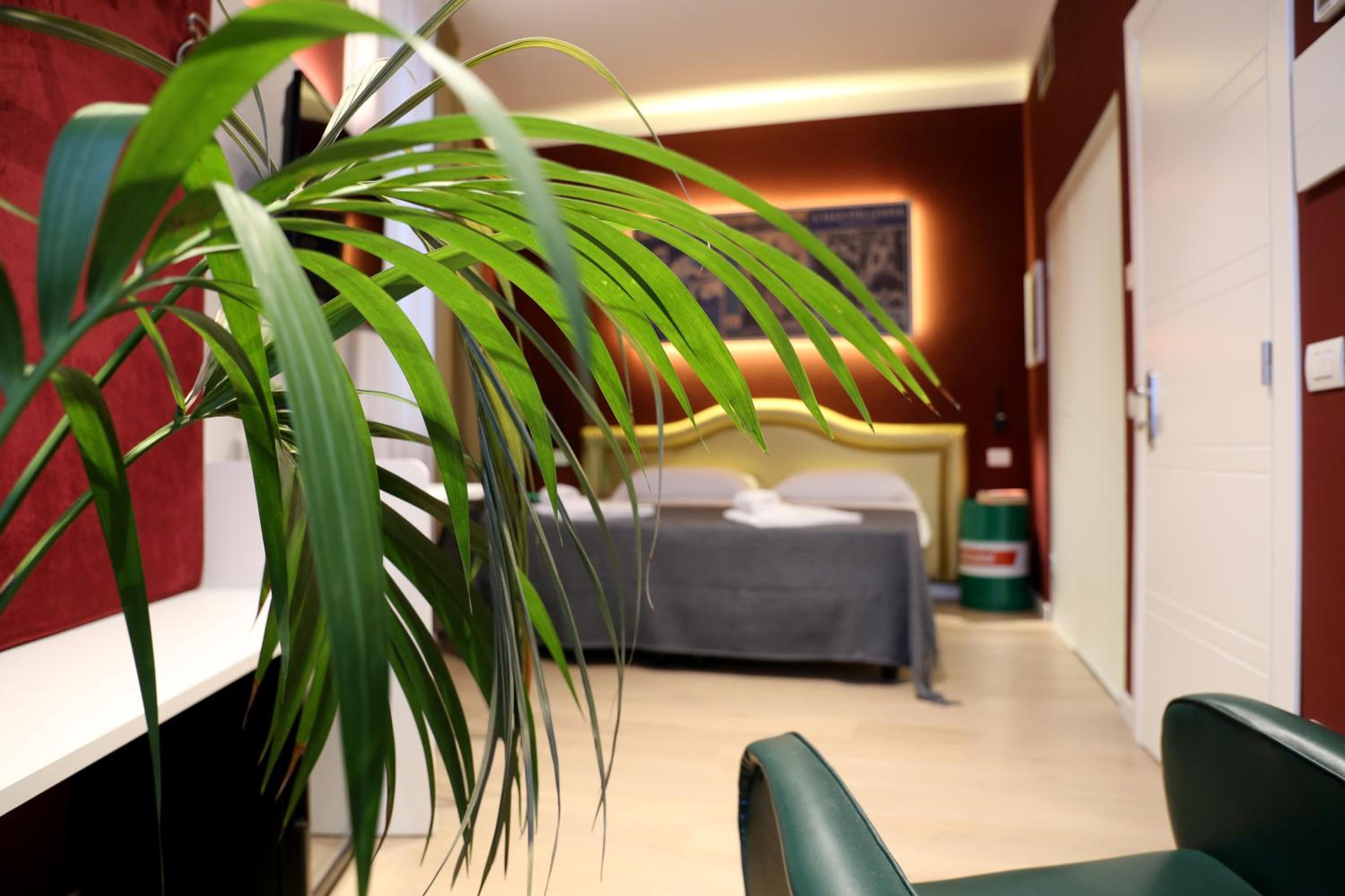 Deluxe Double Room - Photo 1