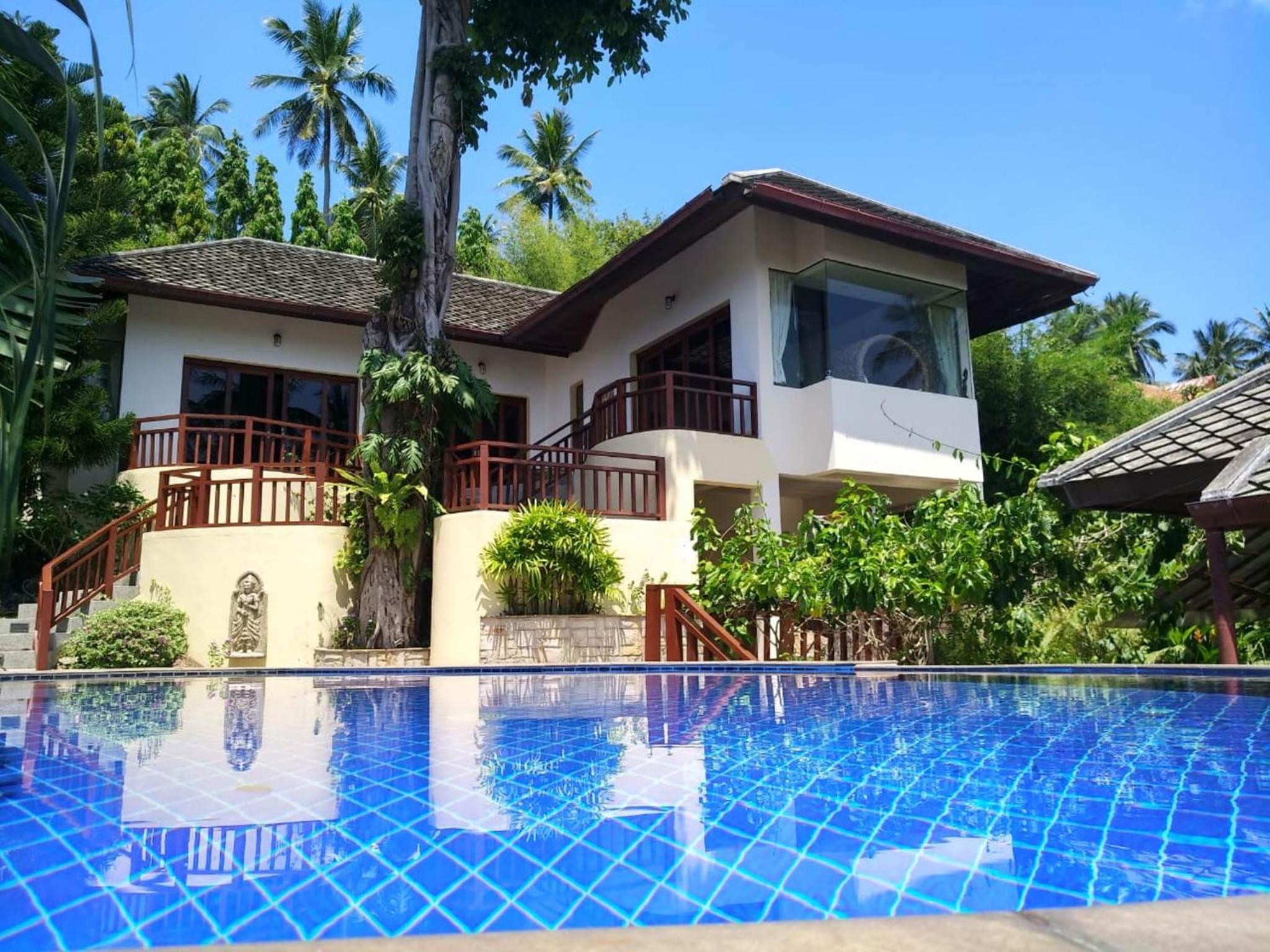 Villa with Sea View - Photo 22