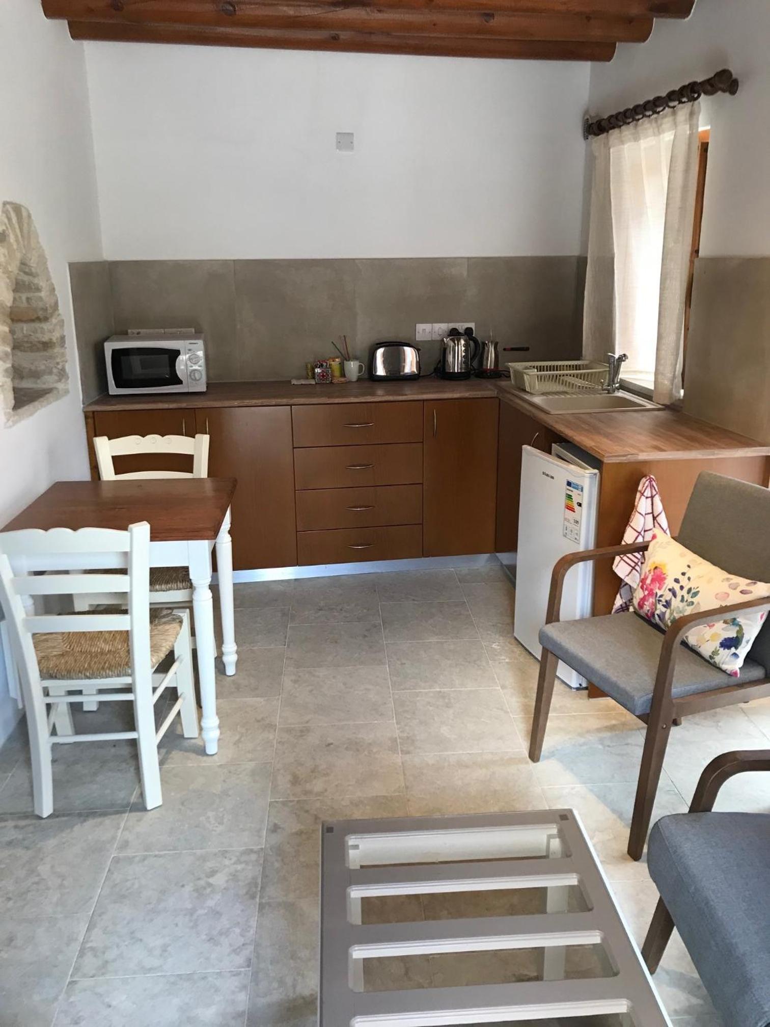 Two-Bedroom House with Courtyard photo 3