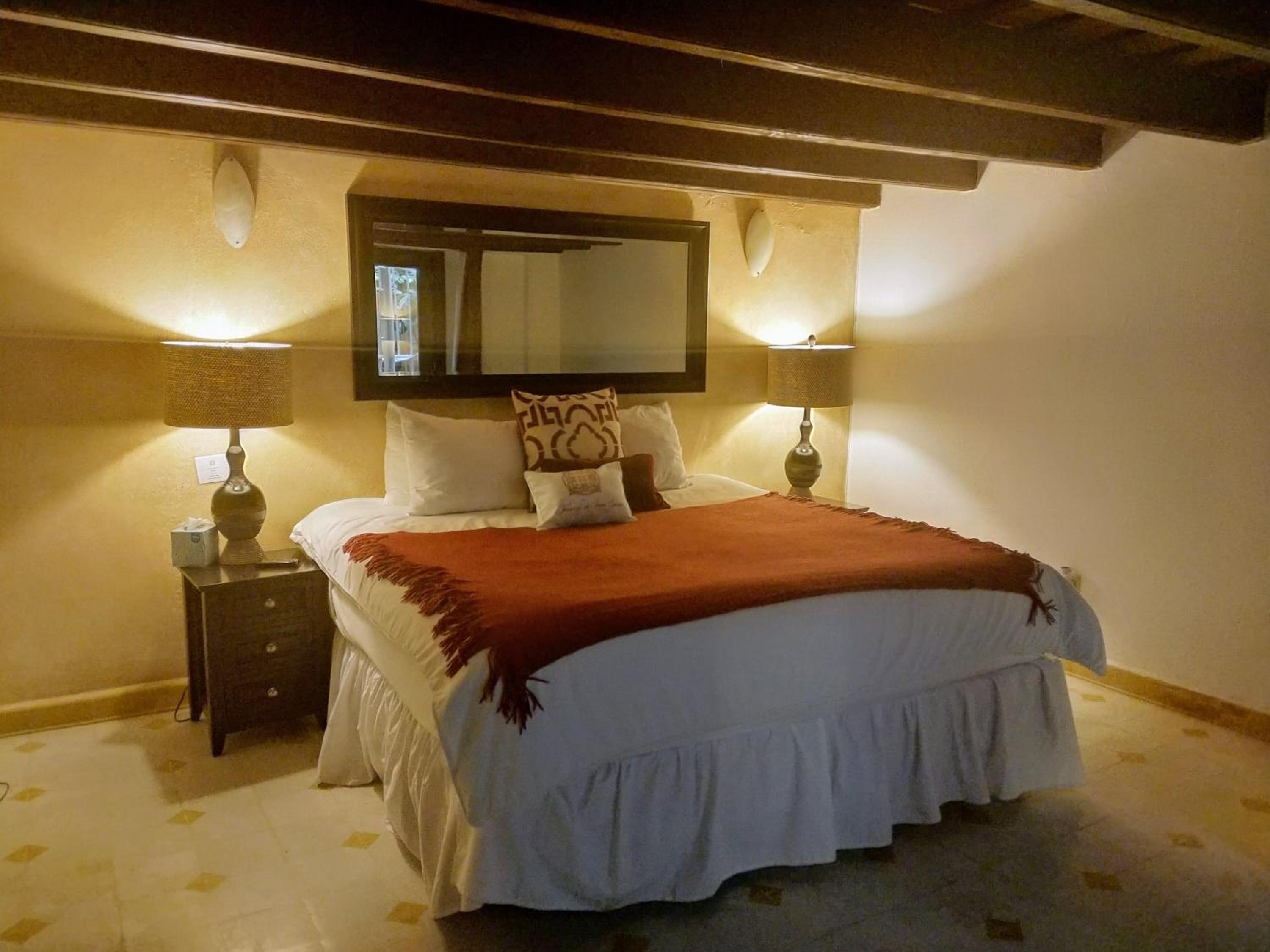 Family Room - Photo 5