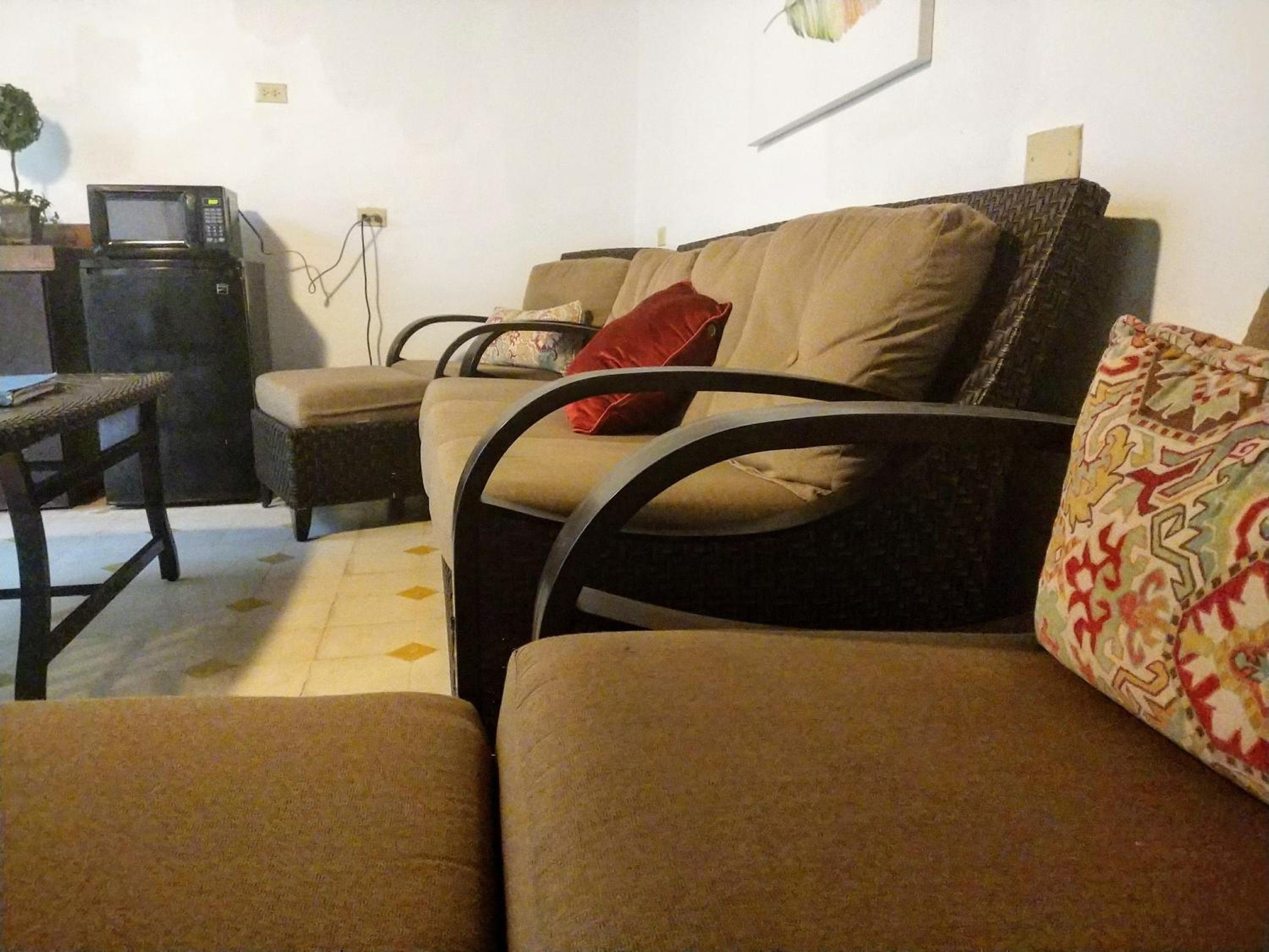 Family Room - Photo 14