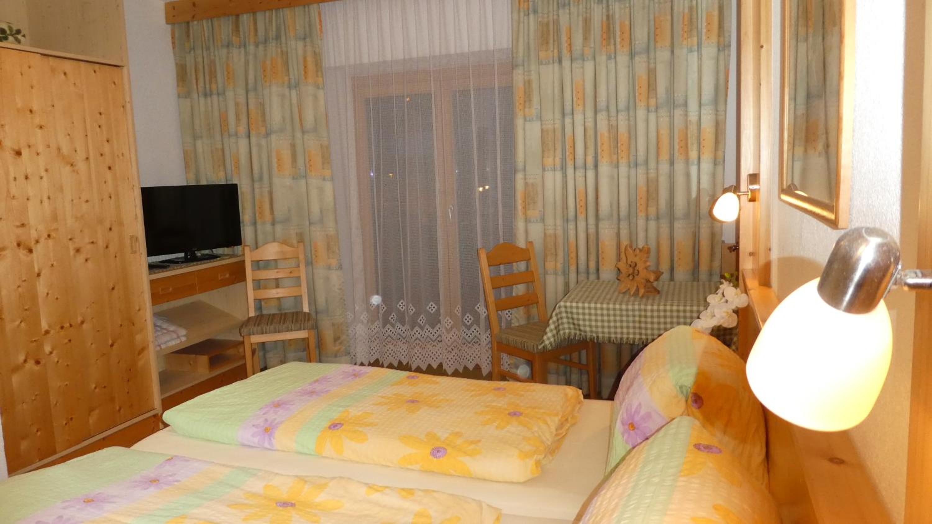 Two-Bedroom Apartment with Balcony photo 1